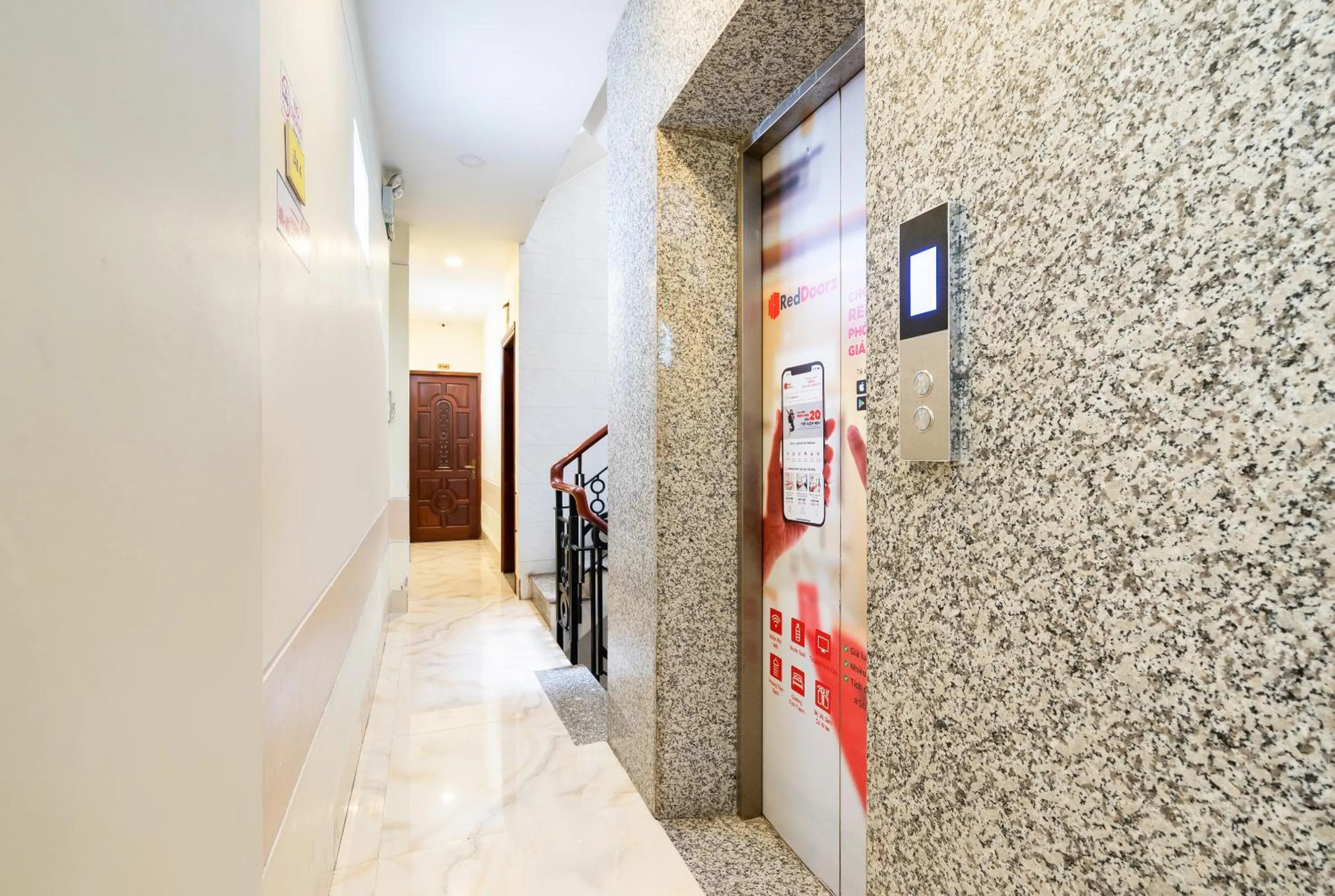 Mai Phương - RUBY SAIGON HOTEL