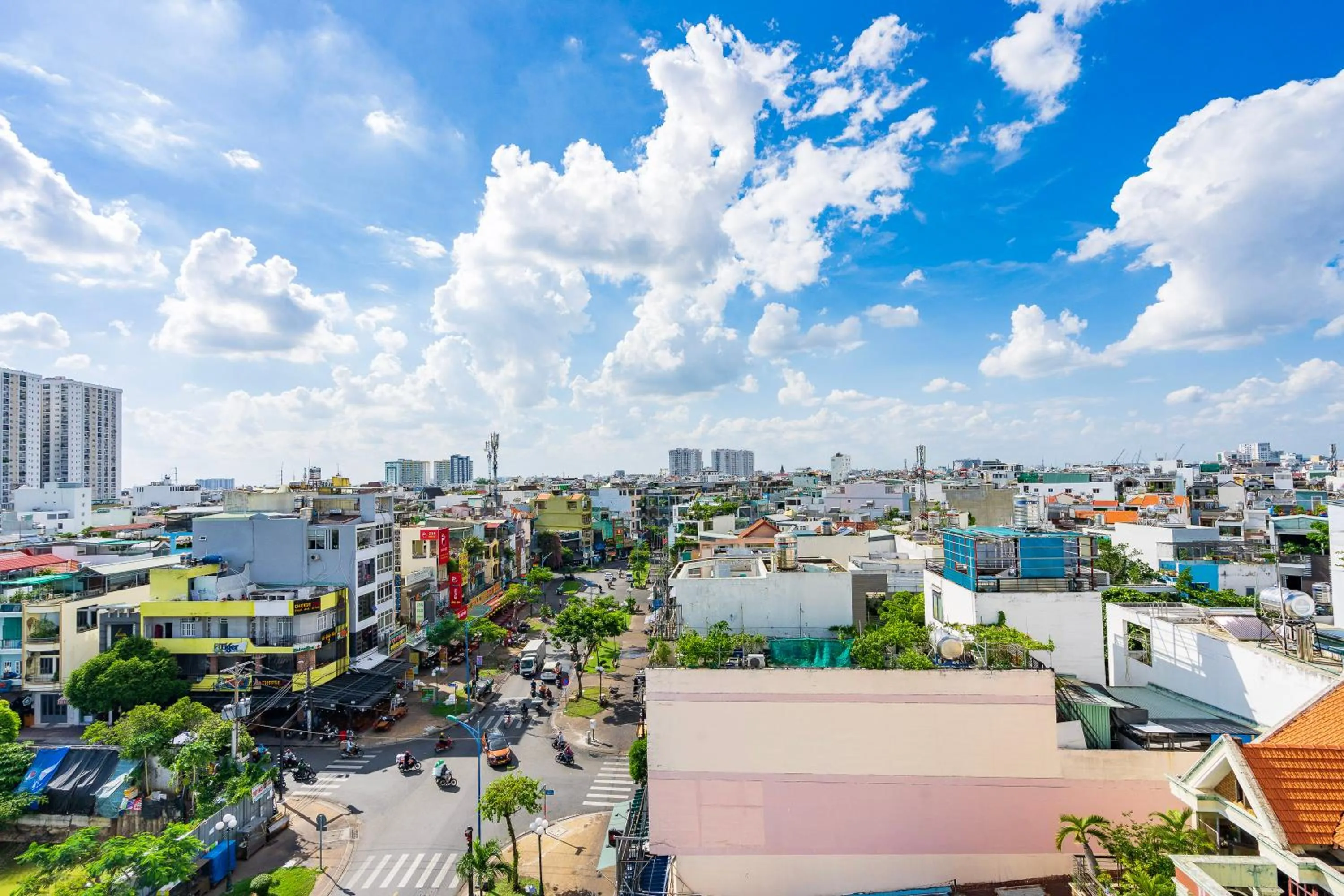 Mai Phương - RUBY SAIGON HOTEL