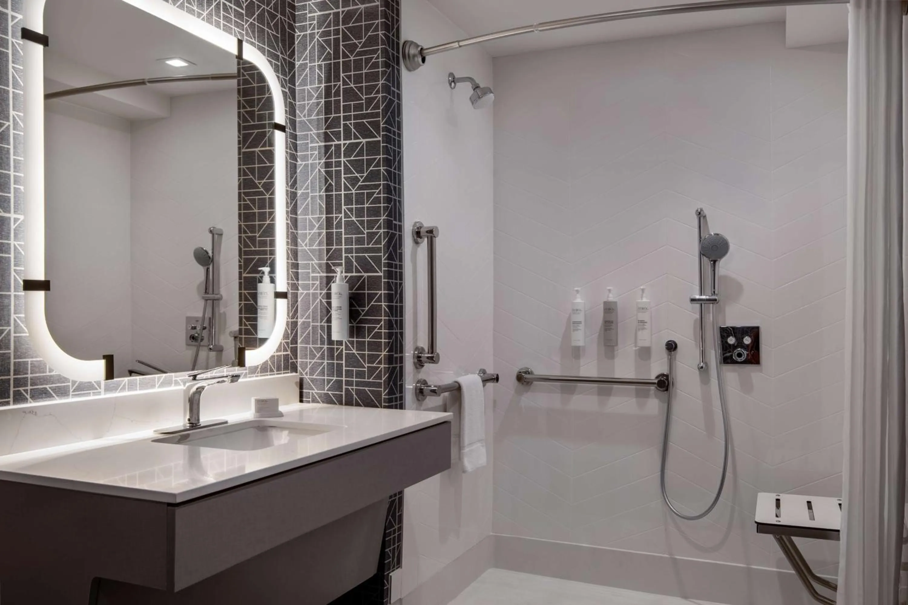 Bathroom in Homewood Suites By Hilton Missoula