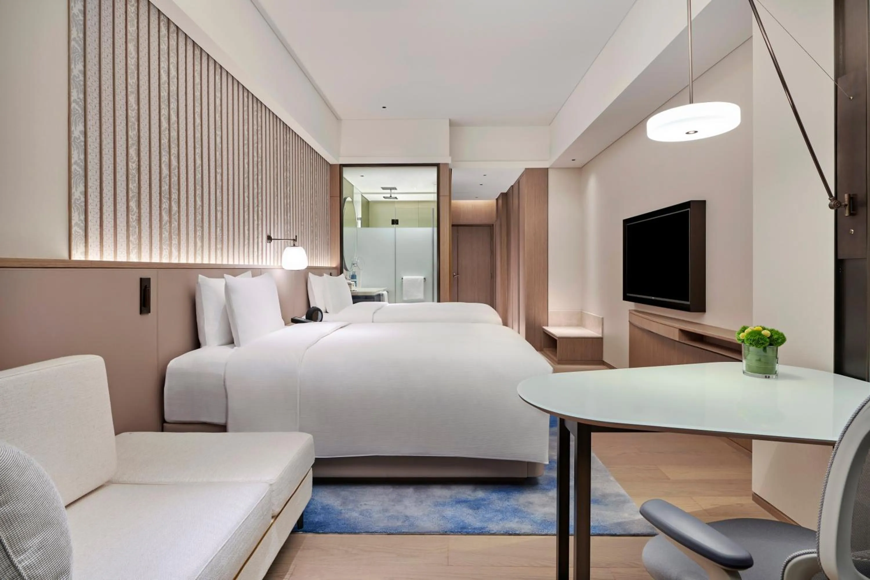 Bedroom, Bed in DoubleTree by Hilton Zhuhai Hengqin