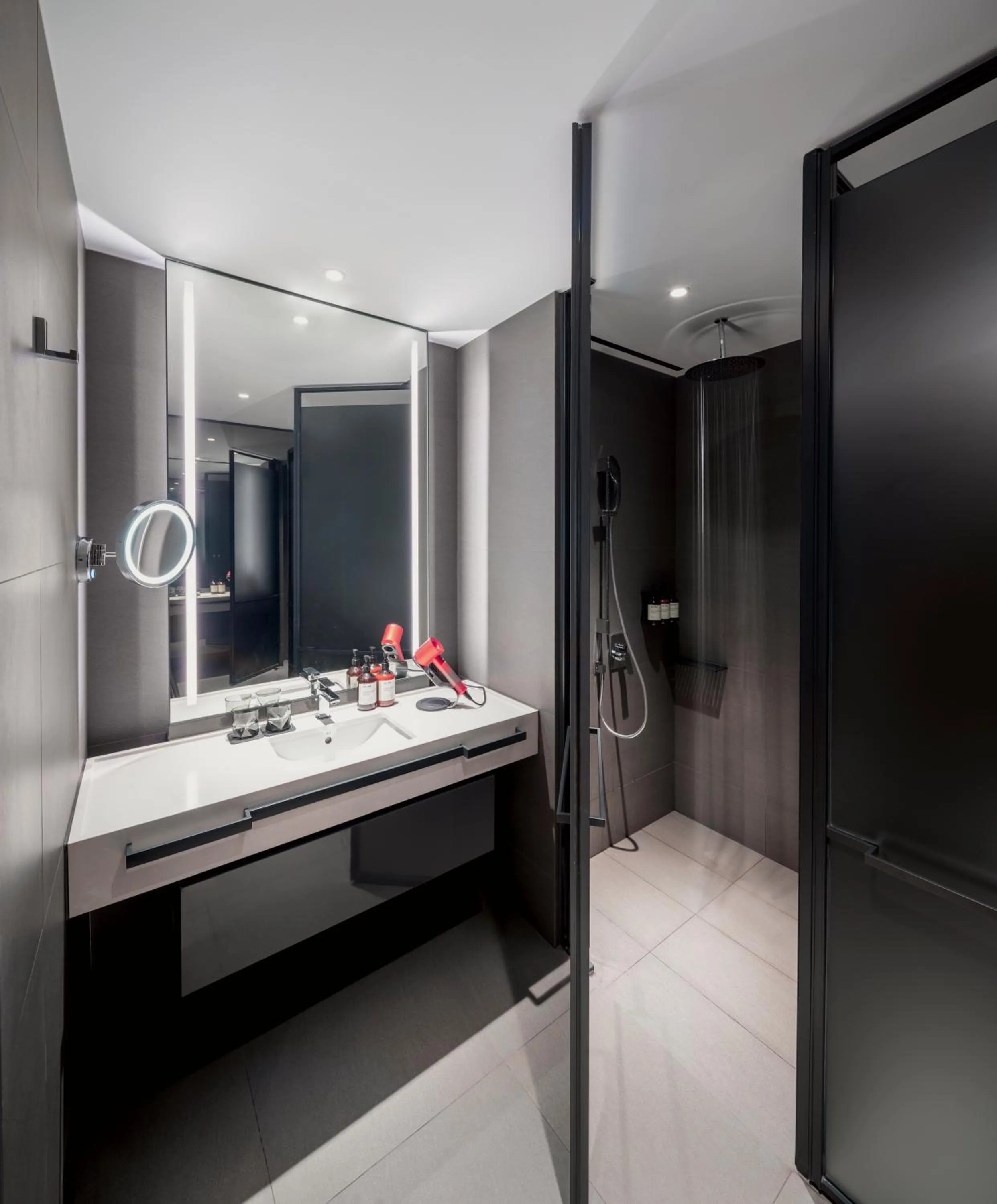 Shower in Fraser Residence River Promenade, Singapore