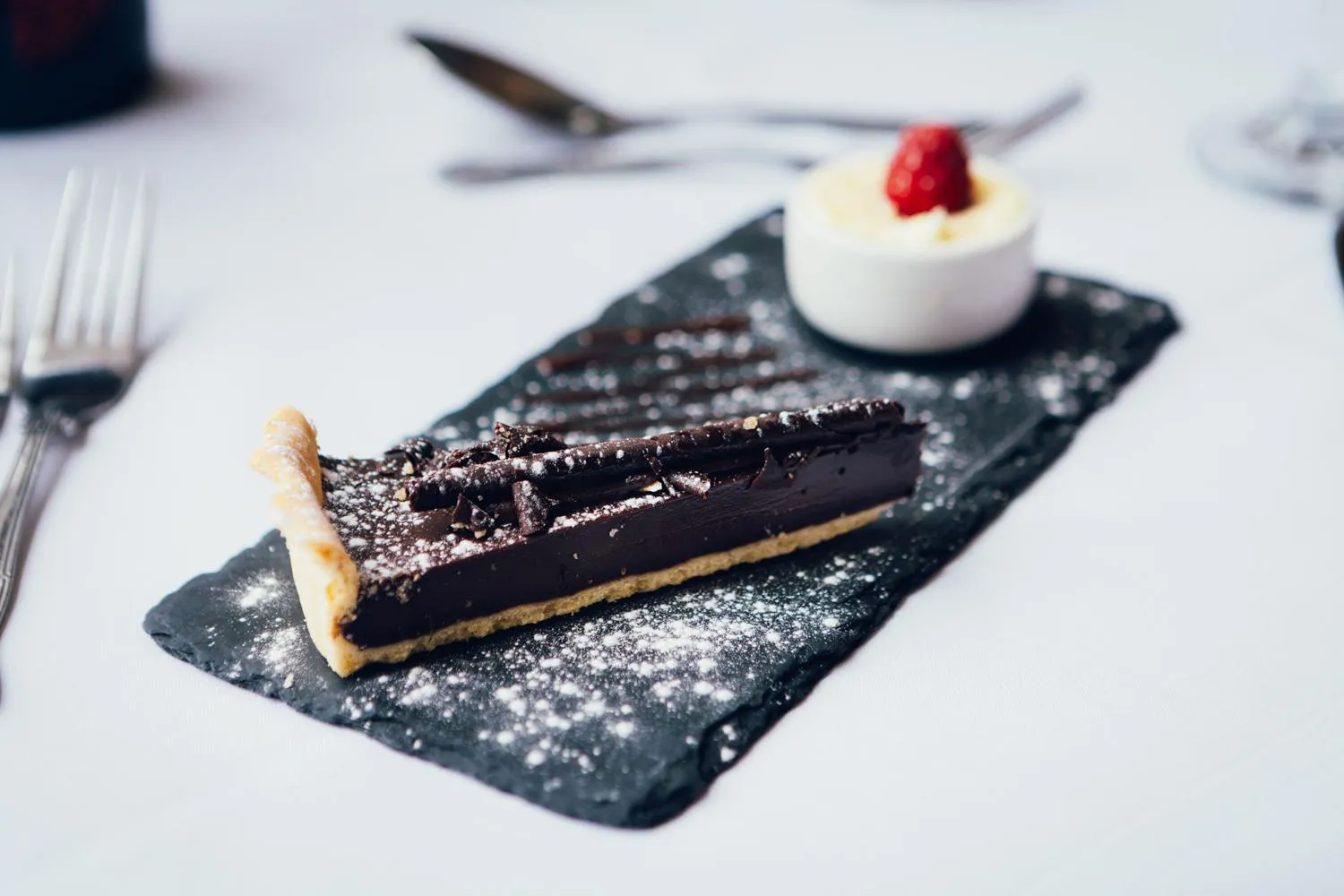 Restaurant/places to eat in voco Letchworth Hall by IHG