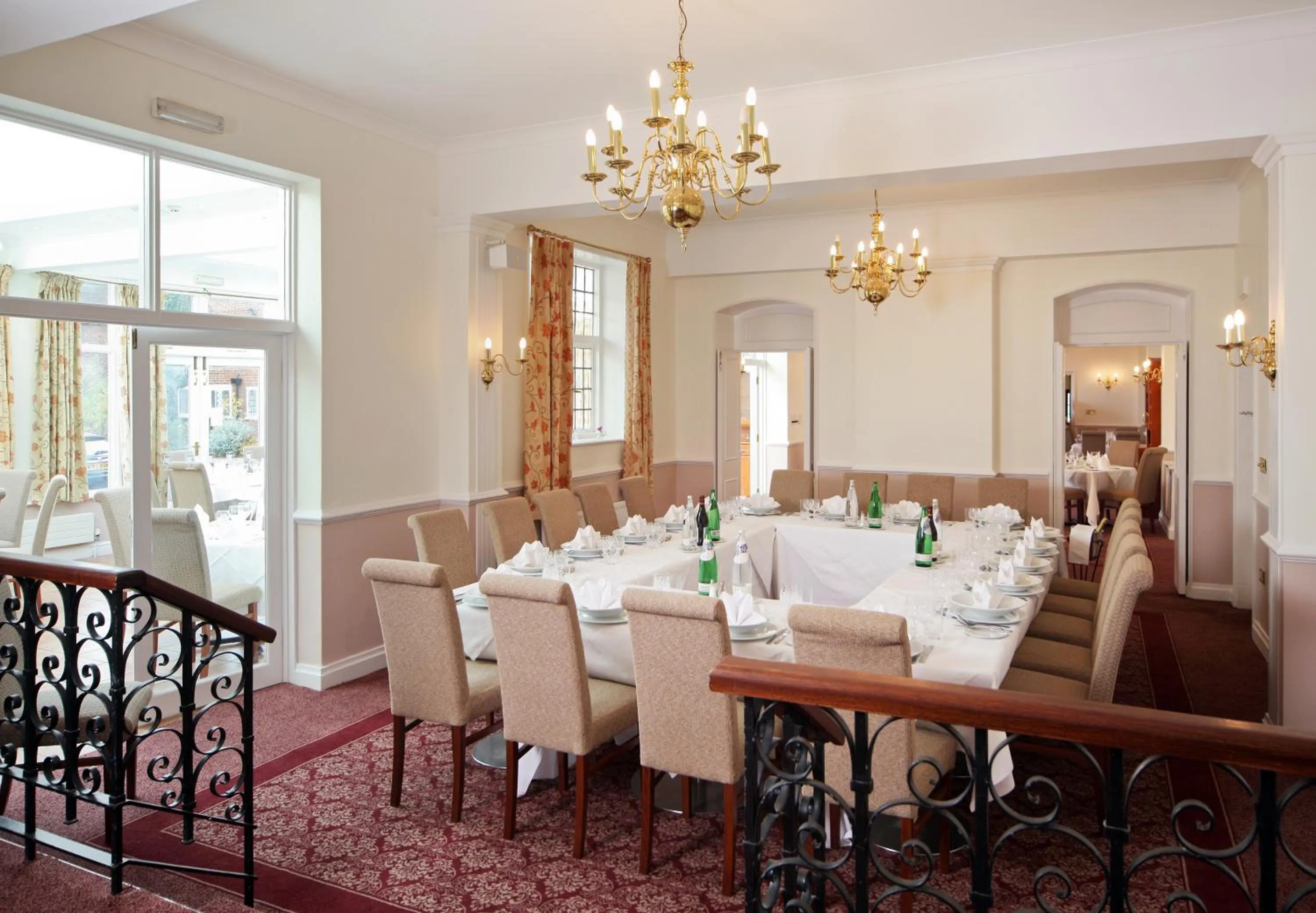 Restaurant/places to eat in voco Letchworth Hall by IHG