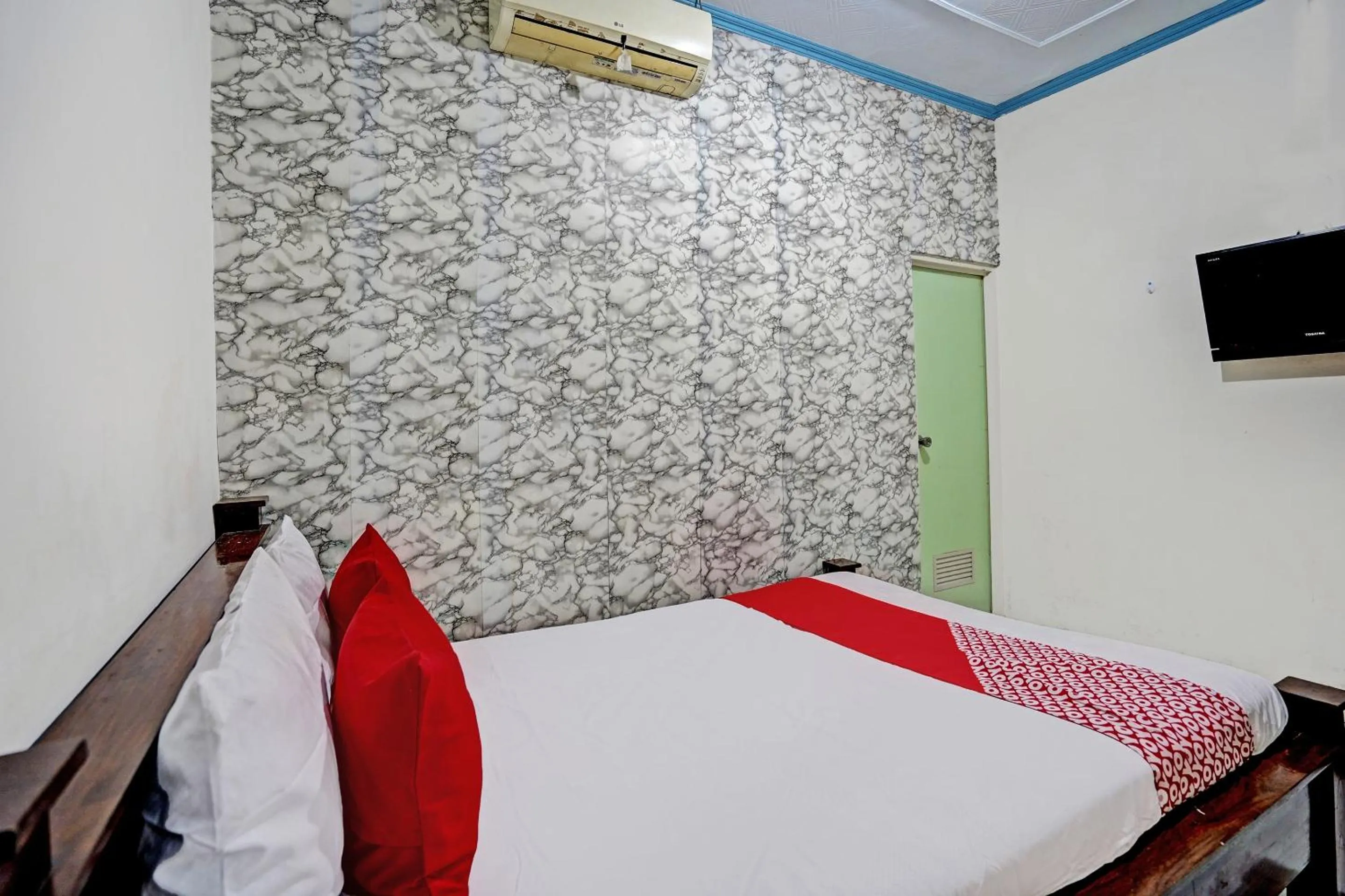 Bedroom in Hotel O Ana Homestay