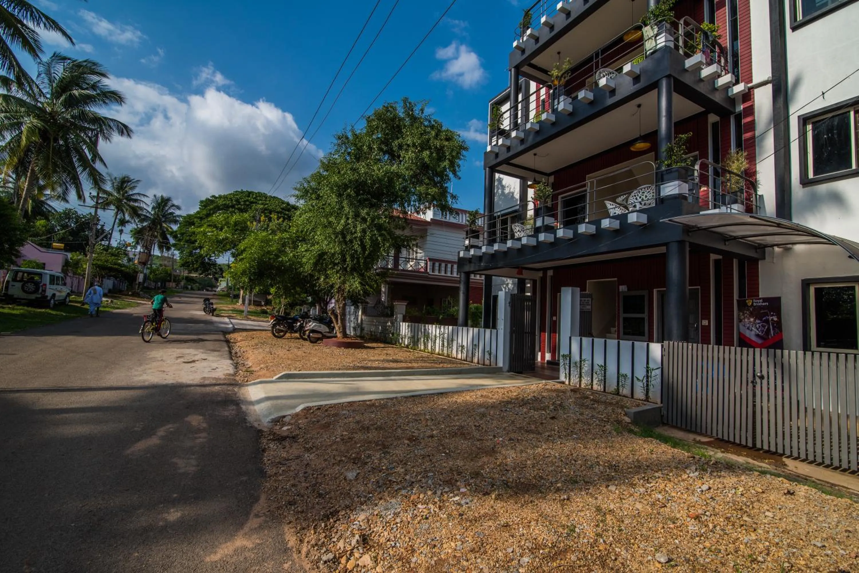 Property building in Kanasu StayHome