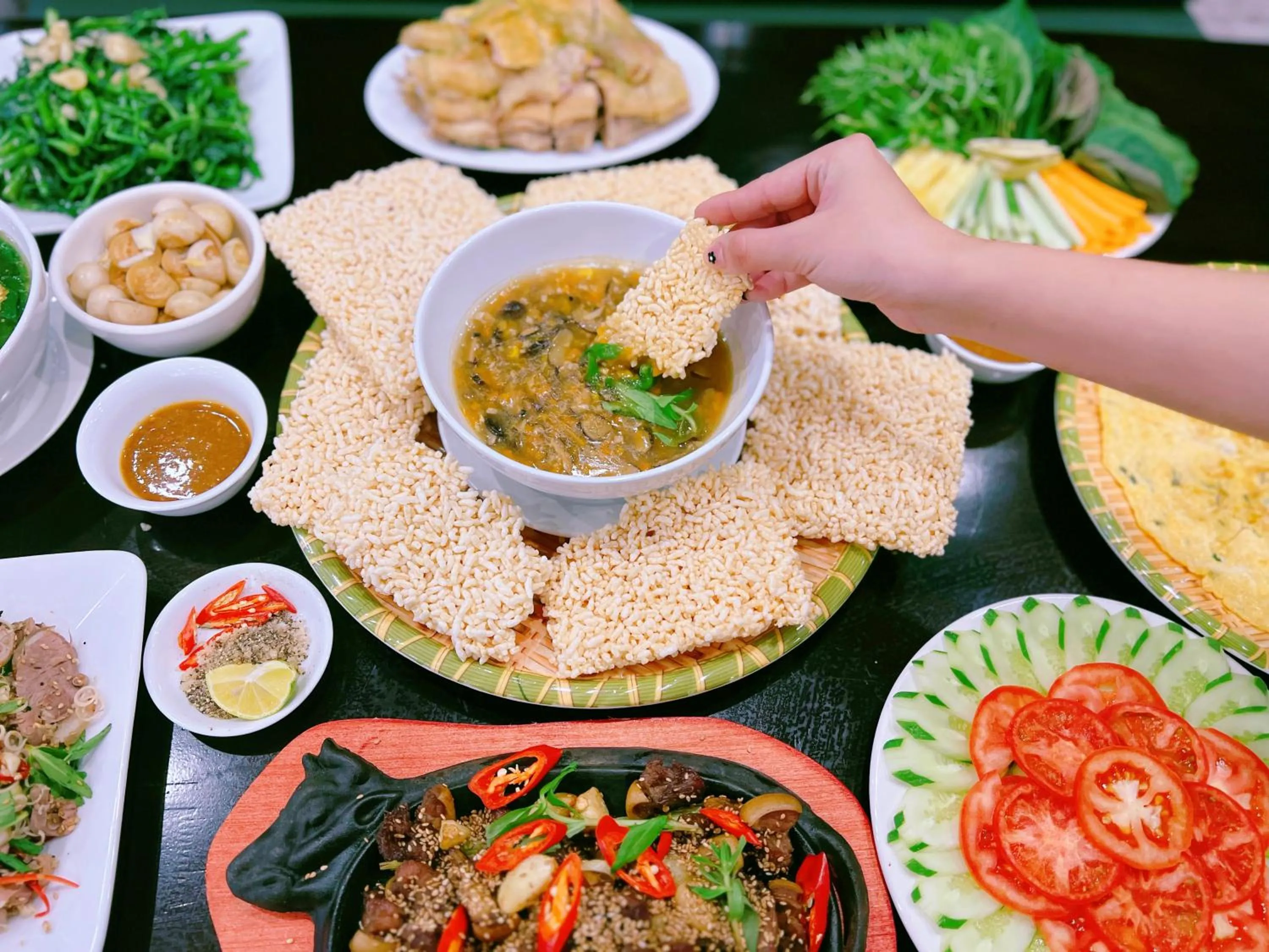 Meals in Lagom Ninh Bình Homestay