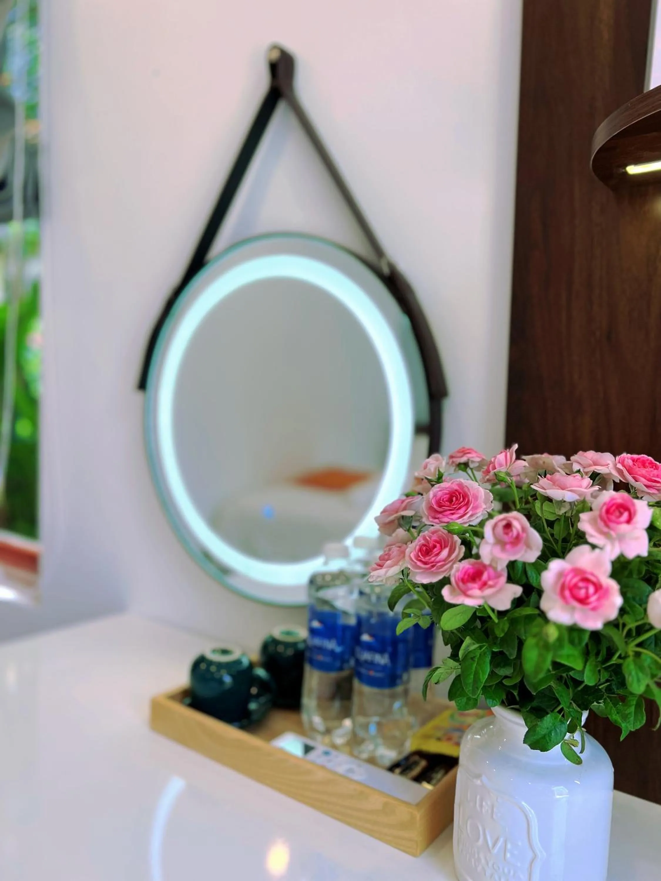 hair dresser in Lagom Ninh Bình Homestay