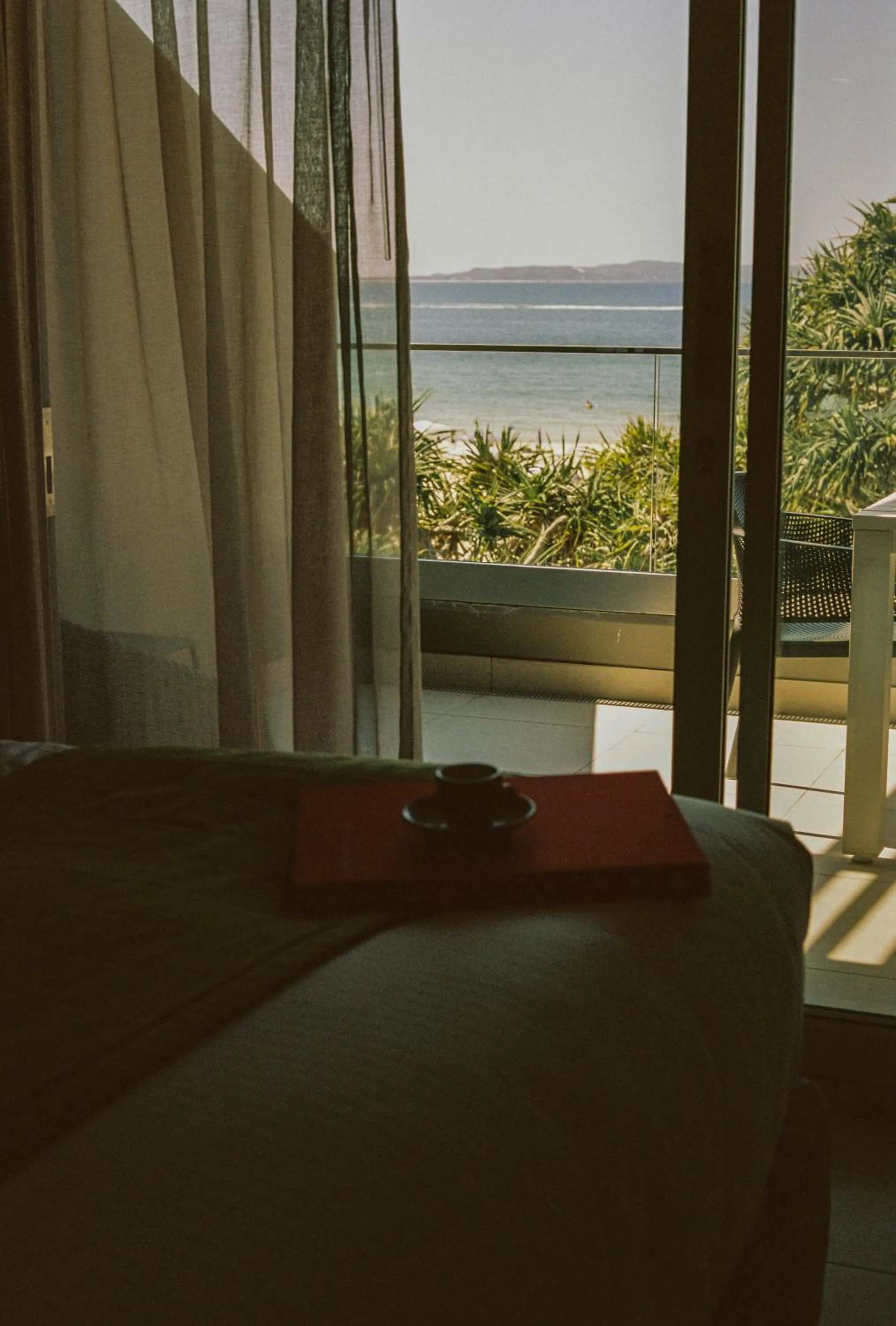 Bed in 71 Hastings Street - Beachfront