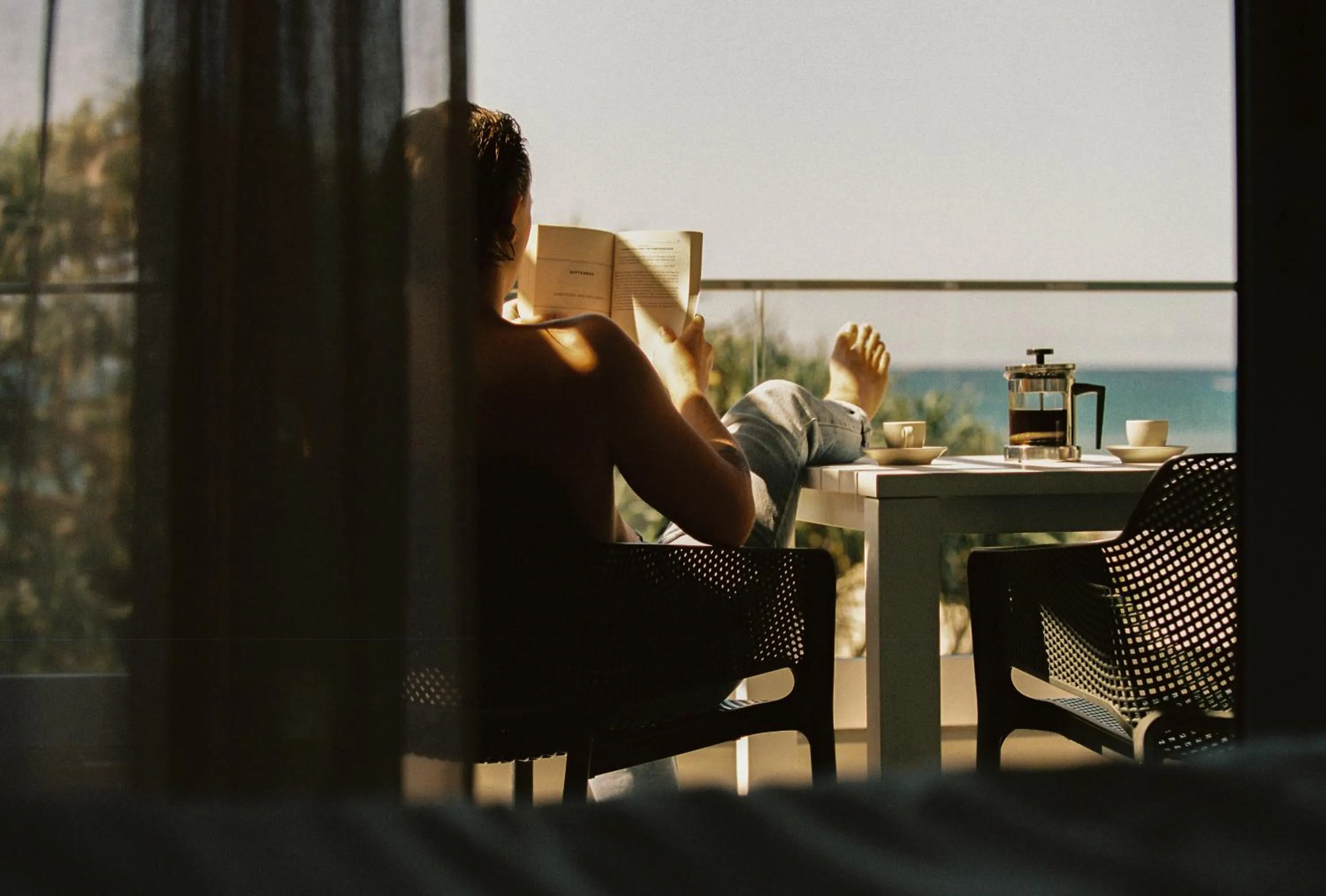 People in 71 Hastings Street - Beachfront