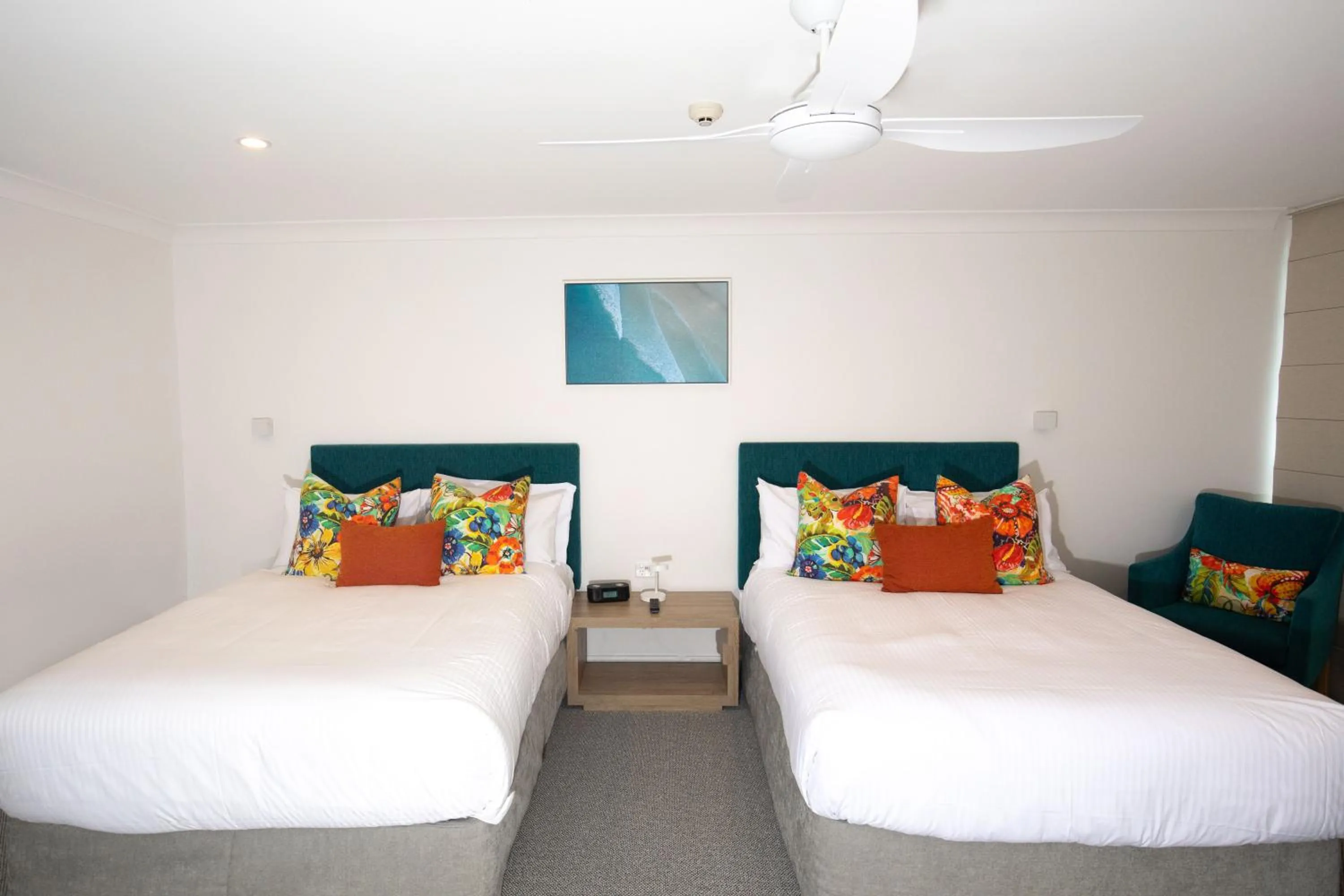 Bed in 71 Hastings Street - Beachfront