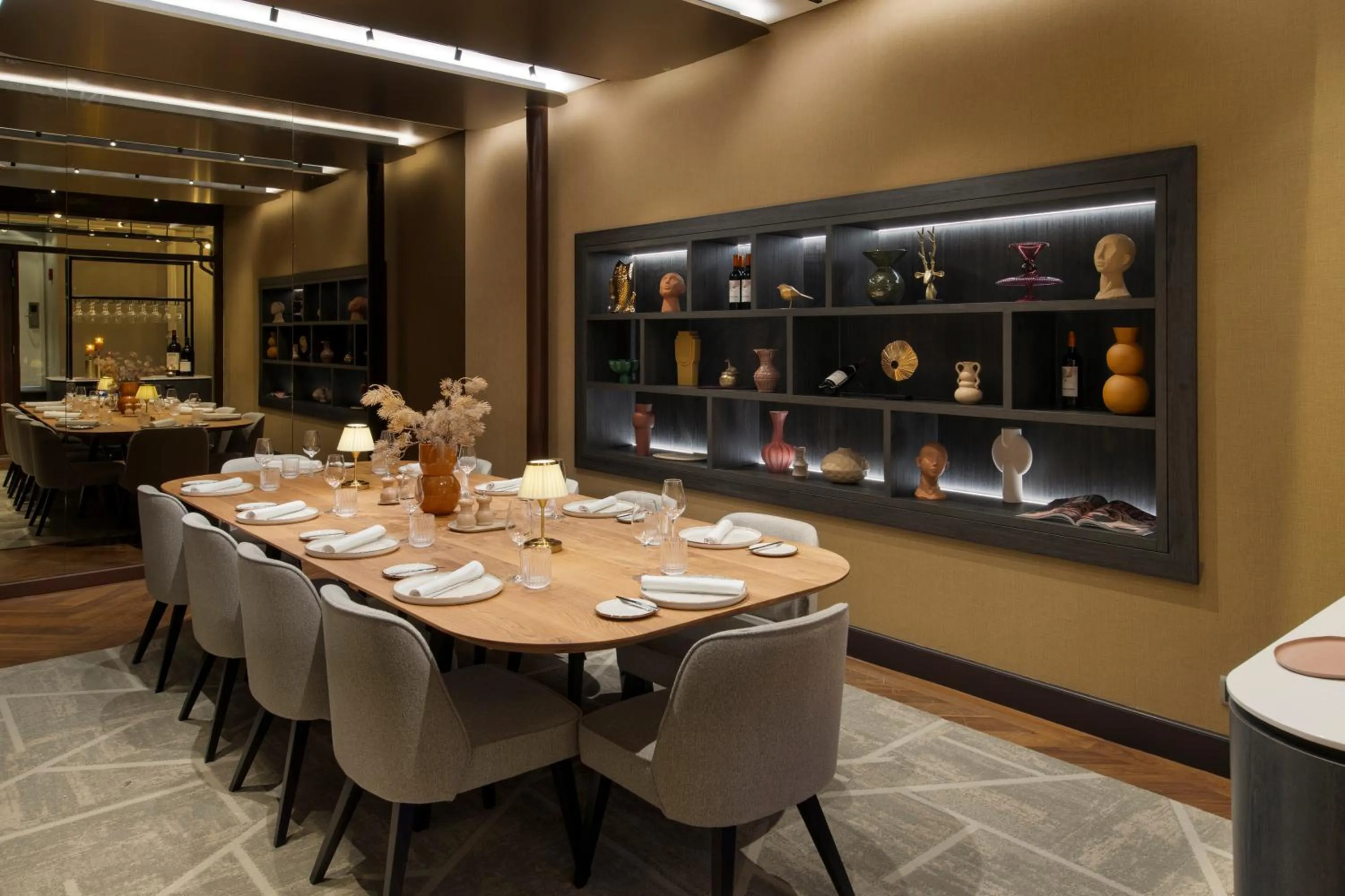 Restaurant/places to eat in Bilderberg Parkhotel Rotterdam