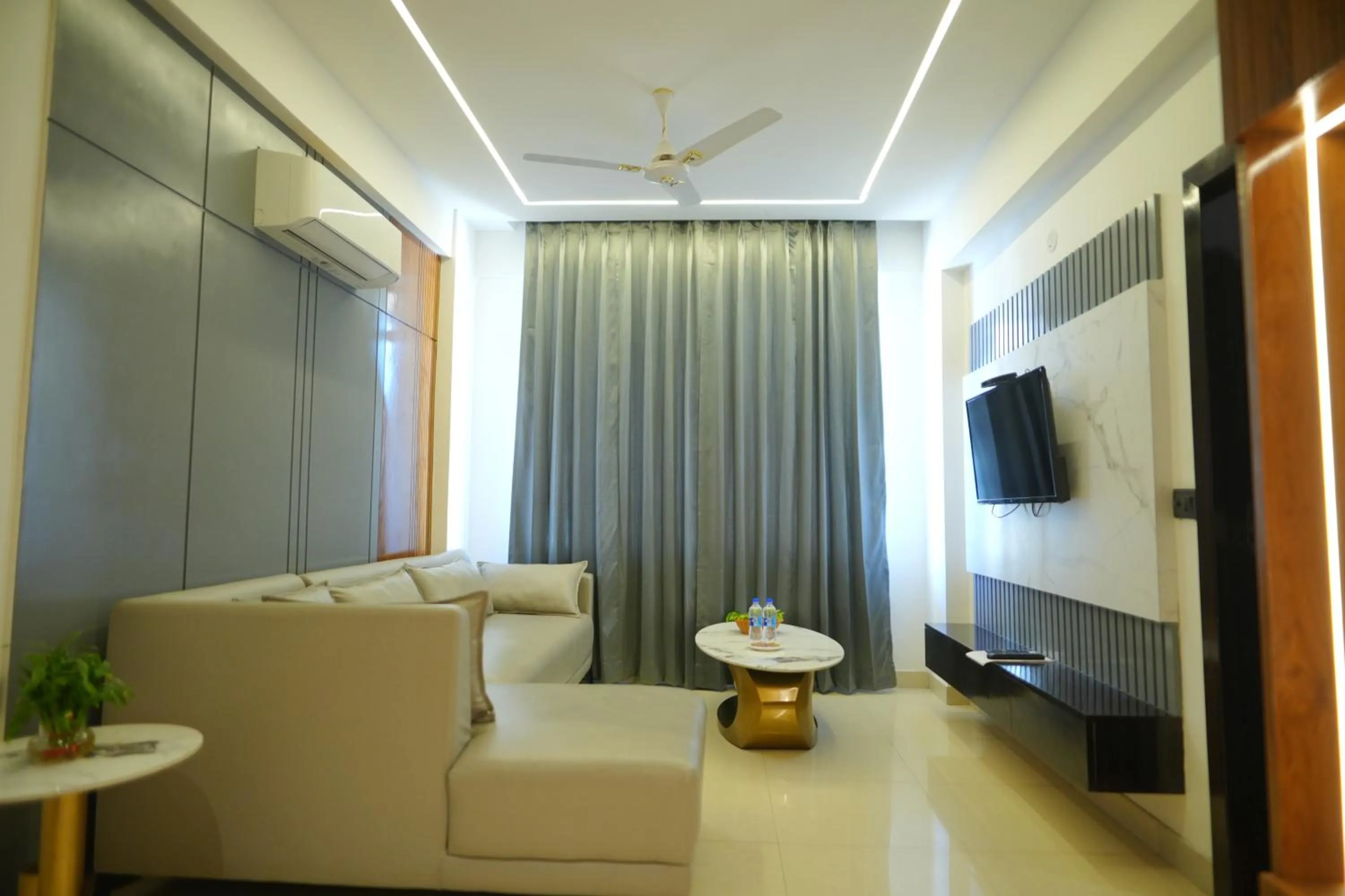Living room in Comfort Inn Karnal