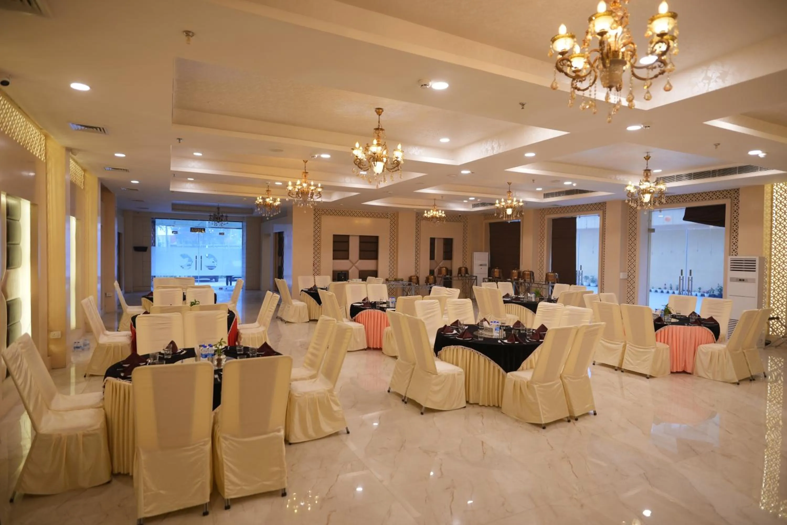 Meeting/conference room in Comfort Inn Karnal