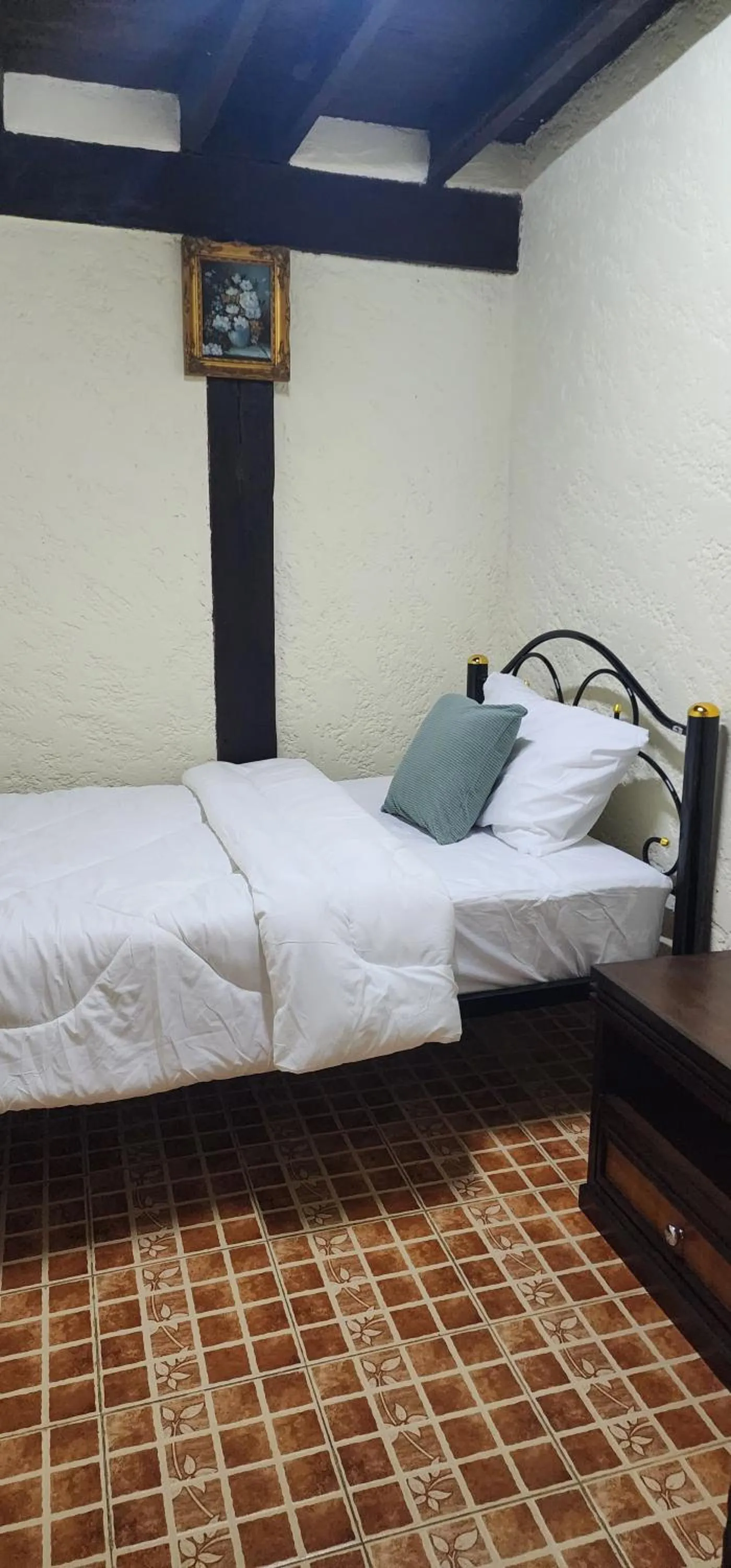 Bedroom, Bed in Cozy Nest CNX