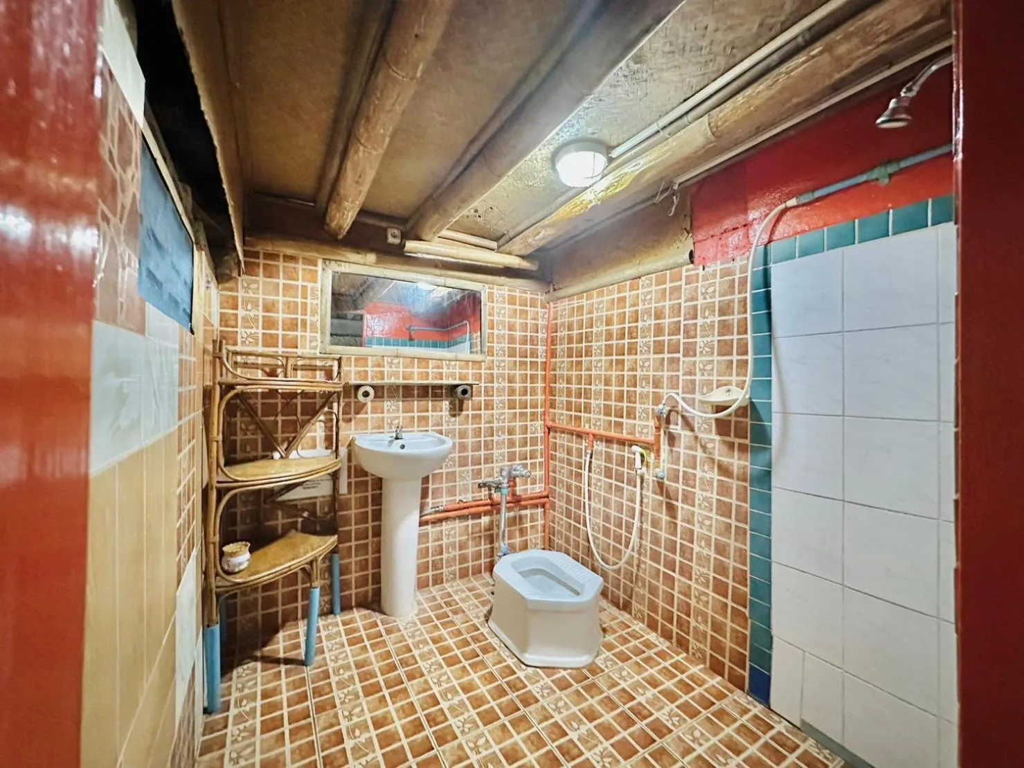 Bathroom in Cozy Nest CNX