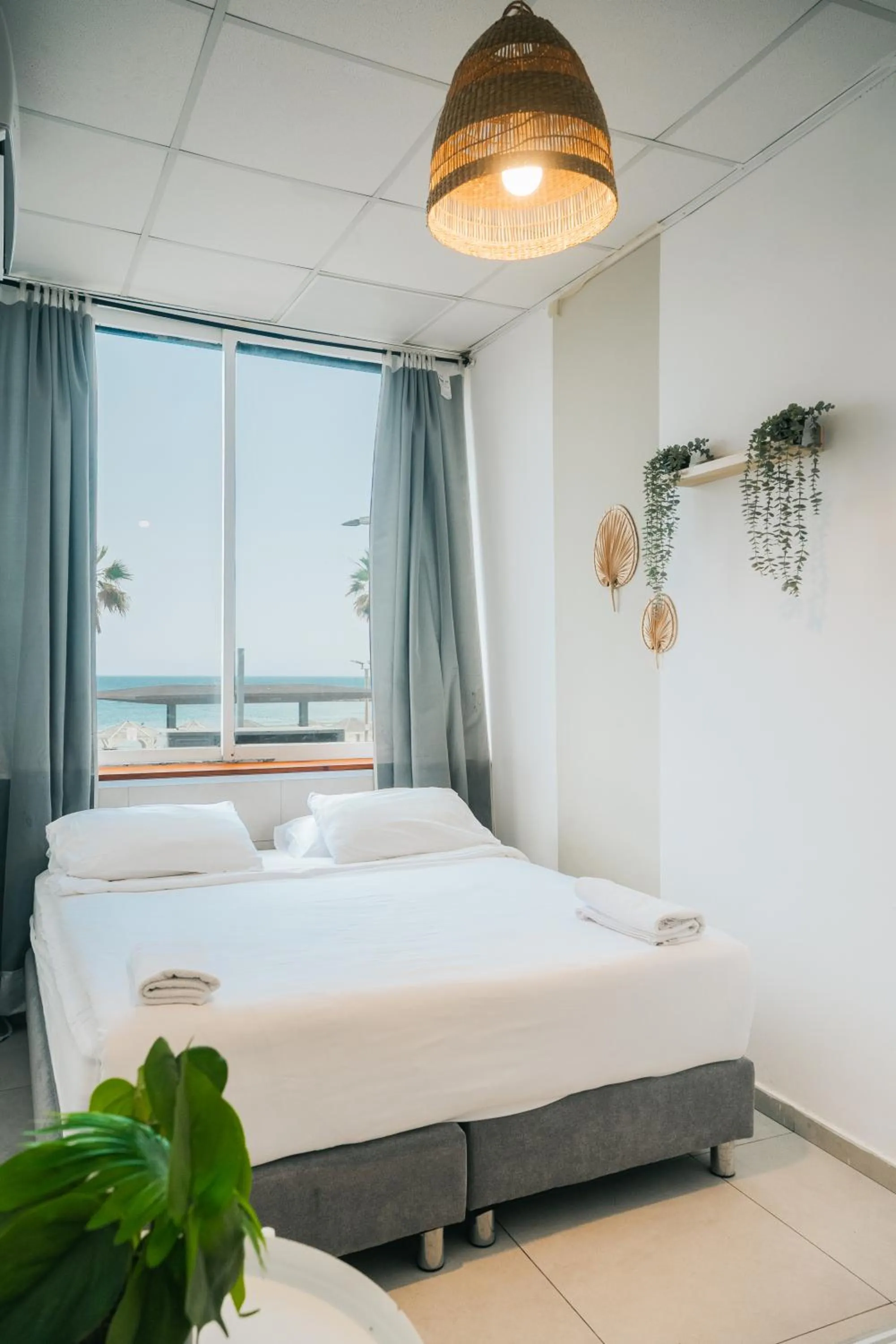 Bed in Central Beach Hotel