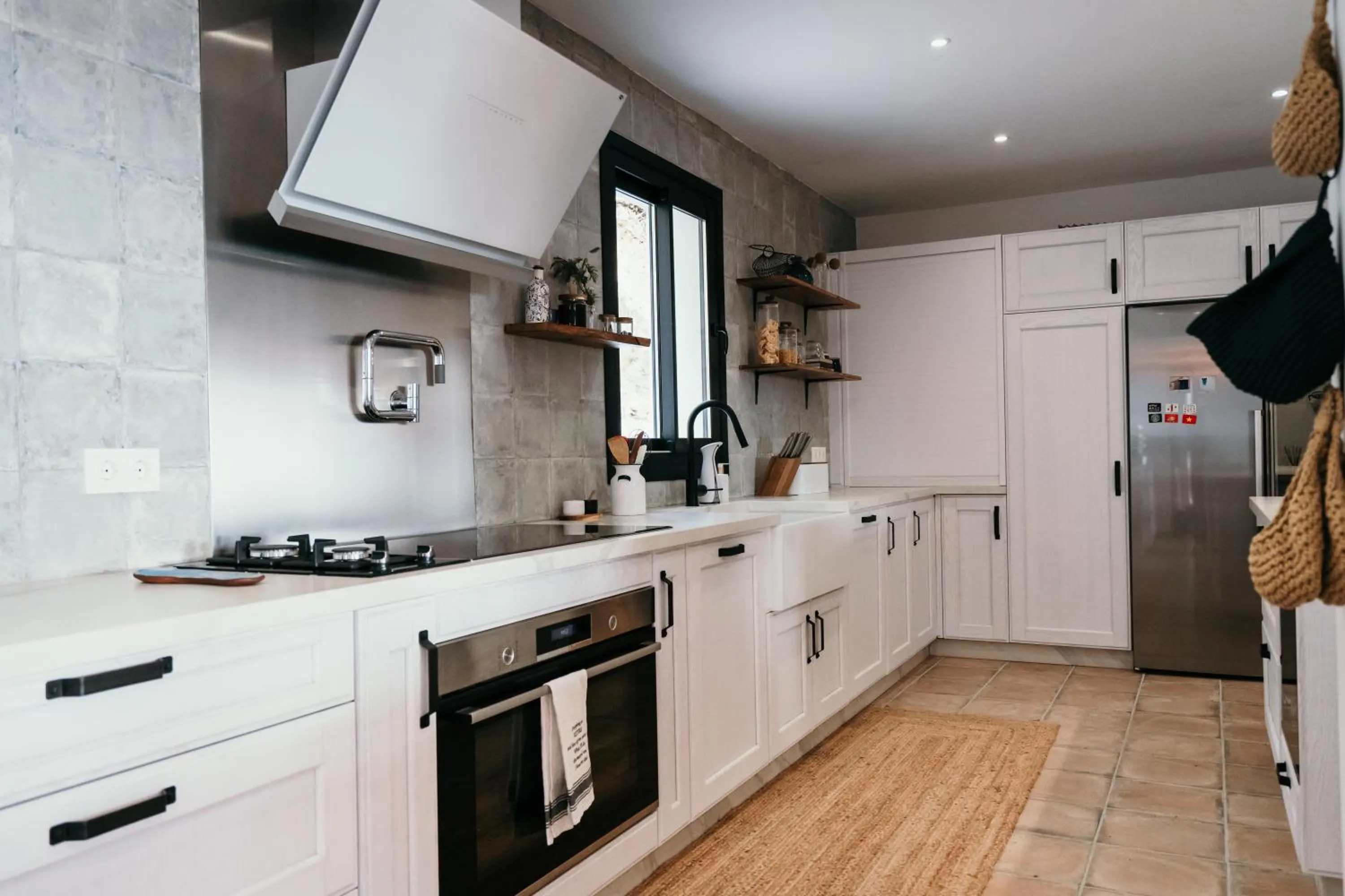 Kitchen or kitchenette in Hearts & Home