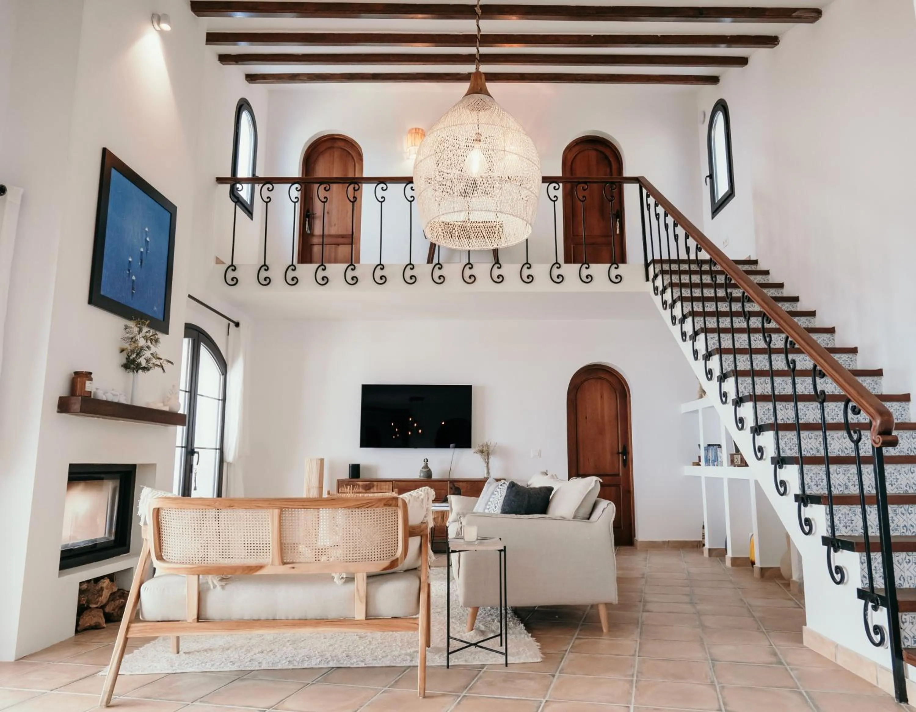 TV and multimedia in Hearts & Home