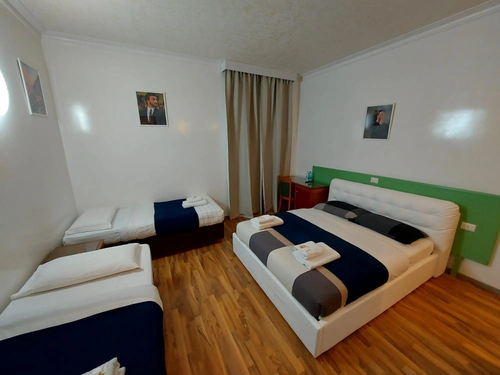 Bed in Hotel Positano 2