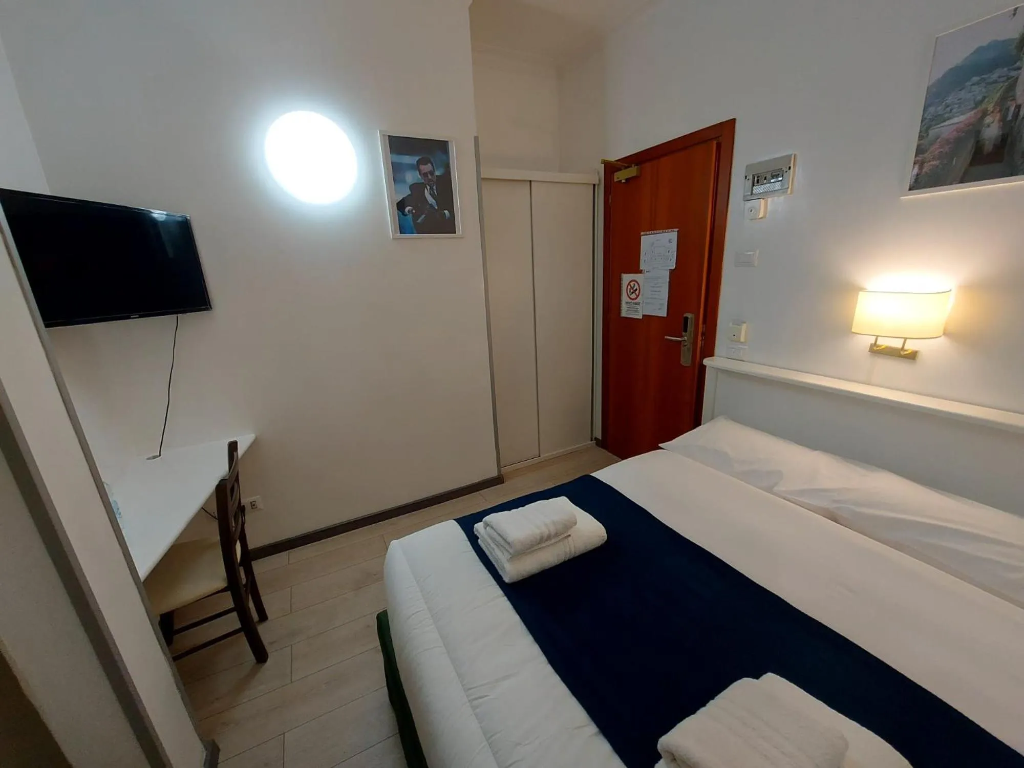 Bed in Hotel Positano 2