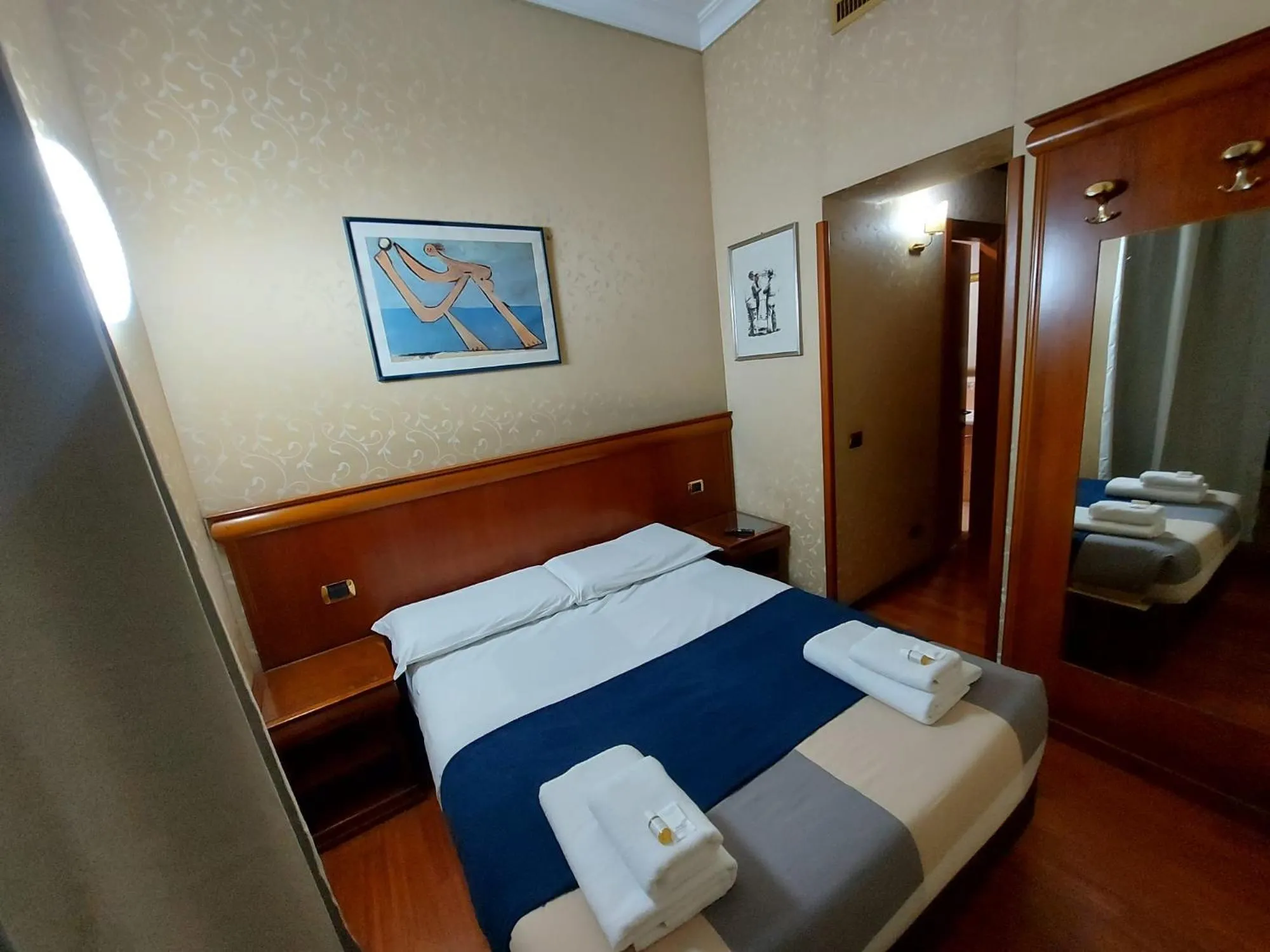 Bed in Hotel Positano 2