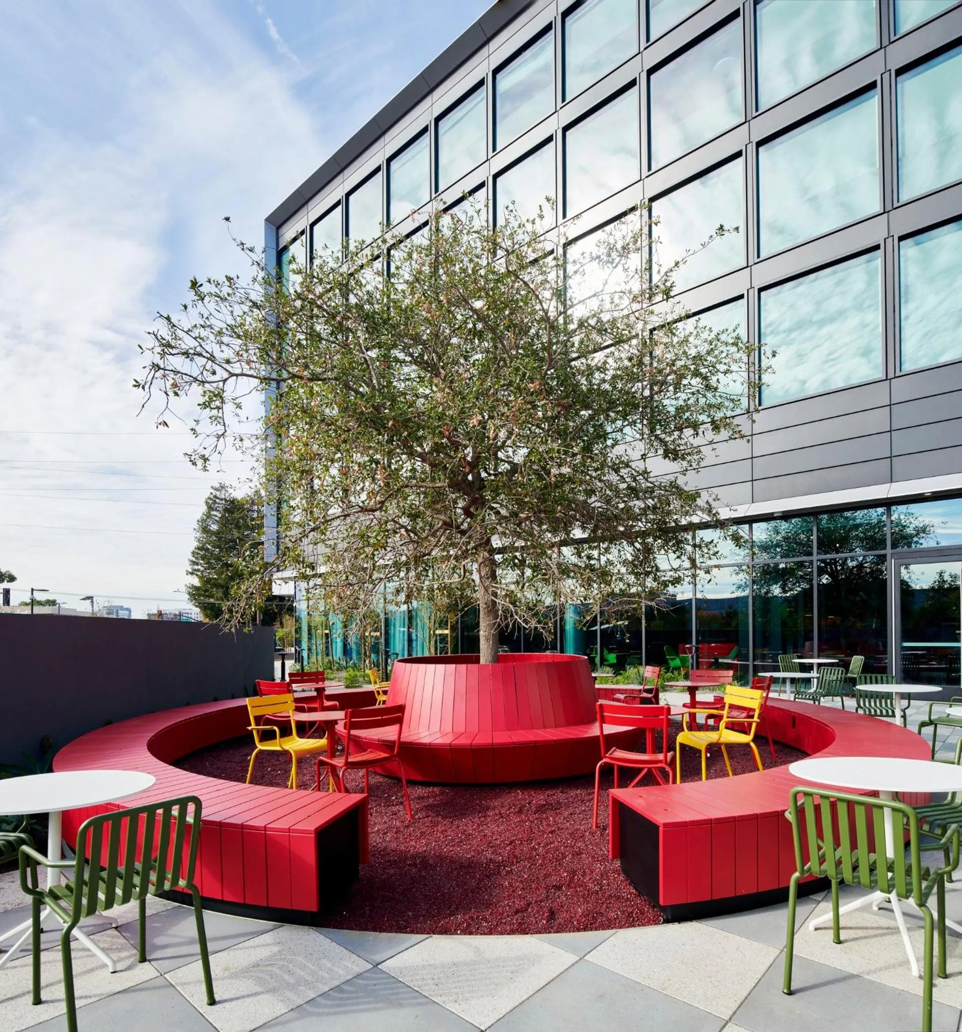 Property building in citizenM Menlo Park