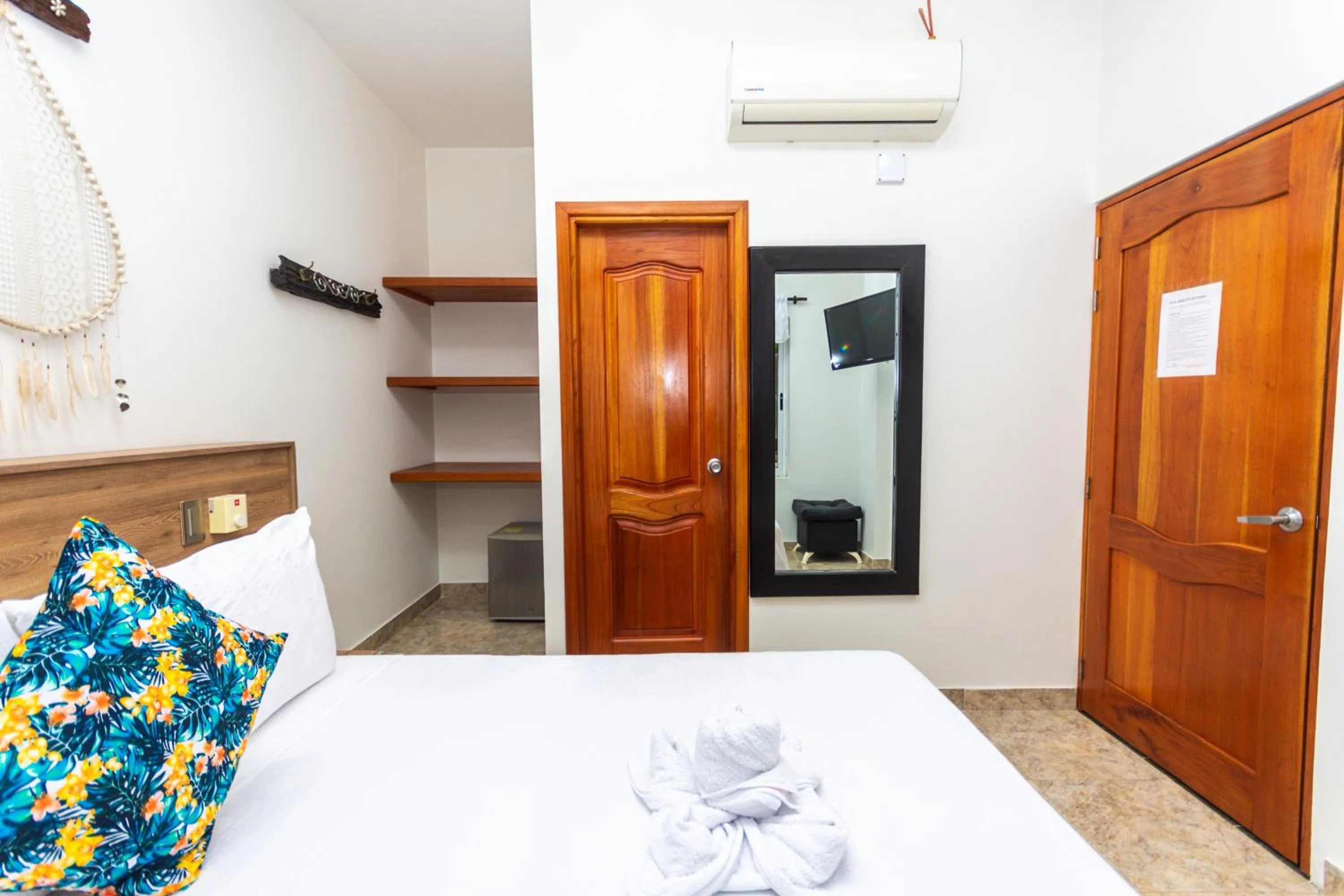 Bed in Hotel Buddha Mystic By Del Toro