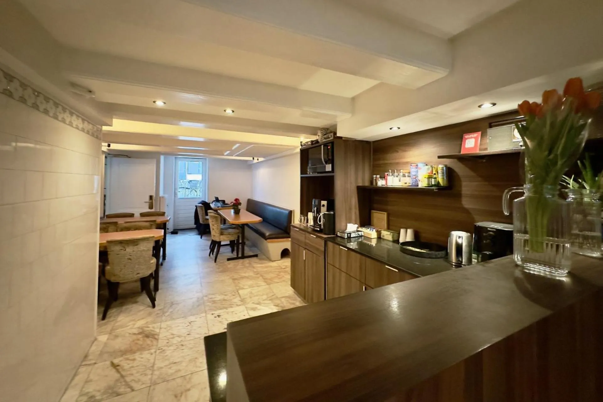 Coffee/tea facilities in Hotel de Munck