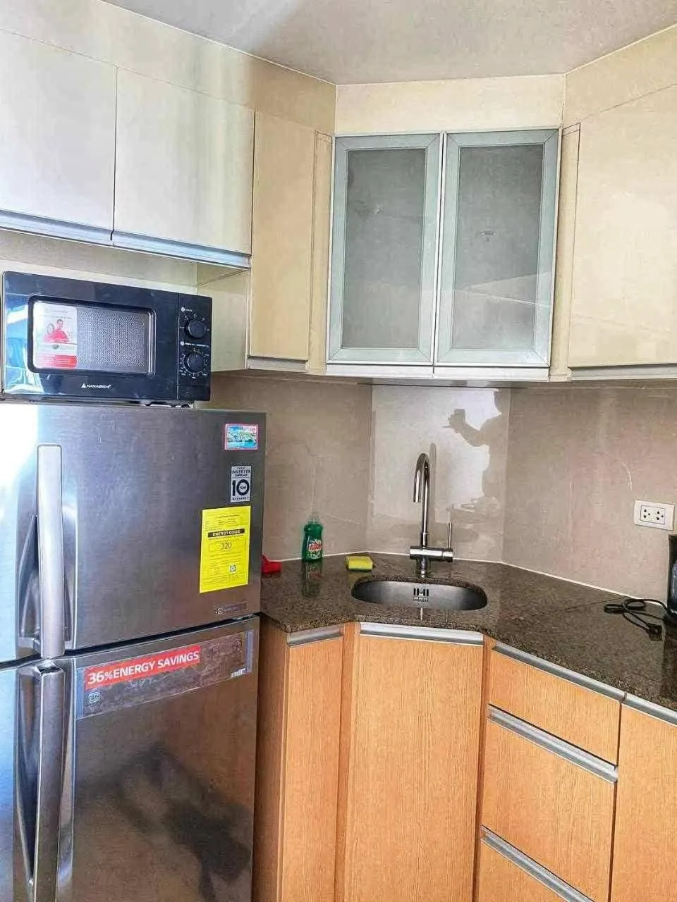 One Palm and Two Palm Tree Villas