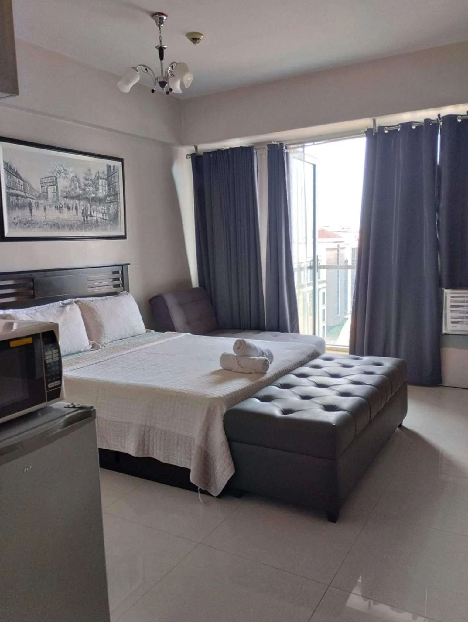 Bed in Palm Tree Villas