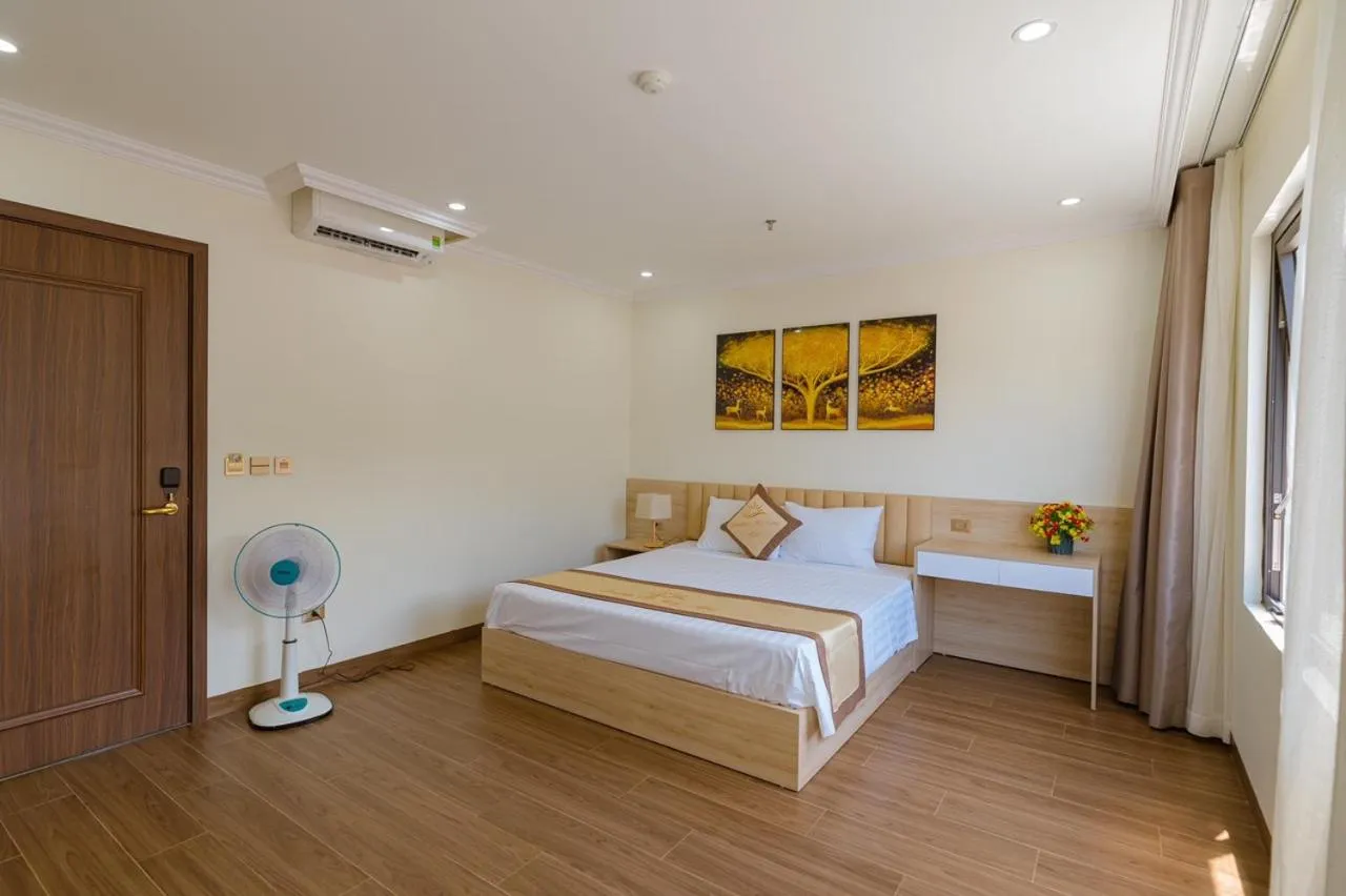 Bed in Sunshine Hạ Long Hotel