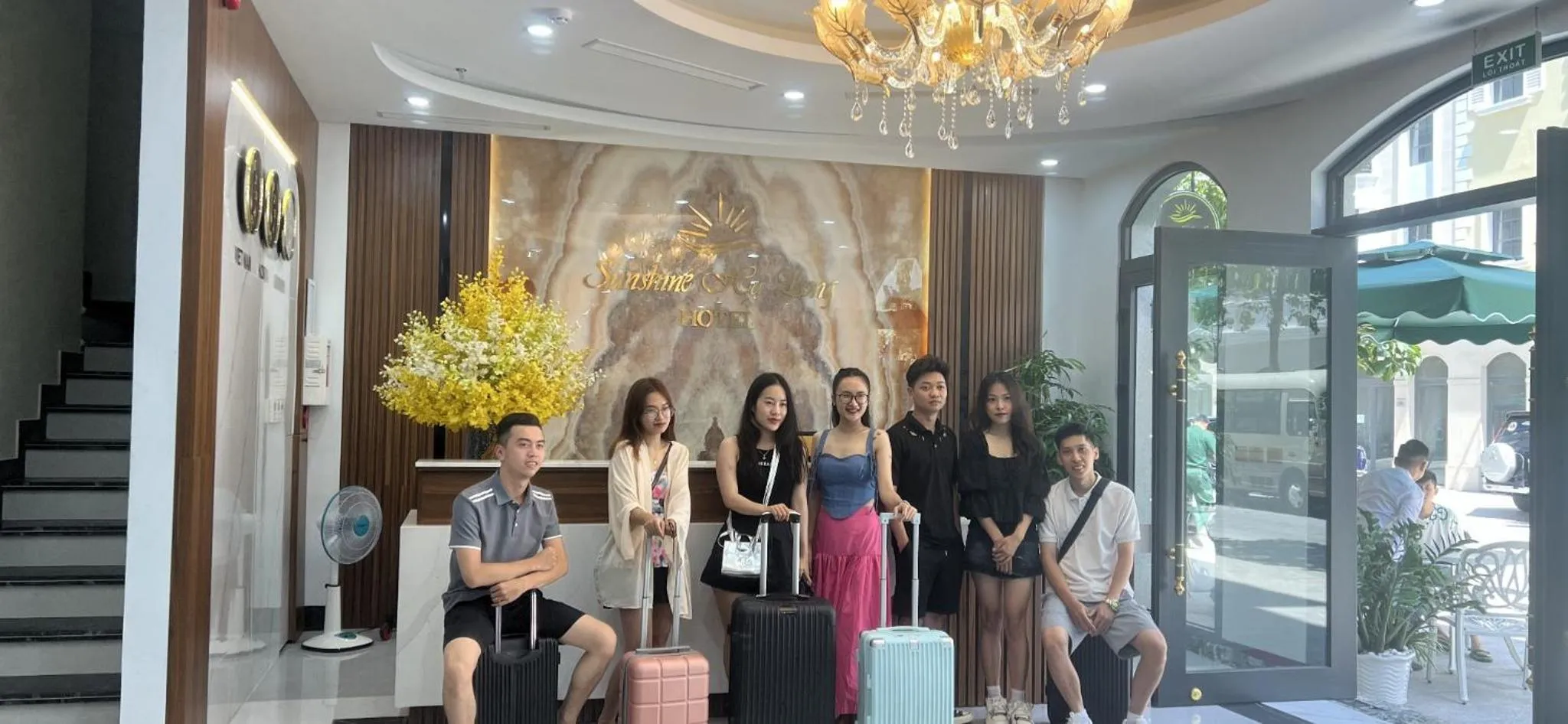 Staff in Sunshine Hạ Long Hotel