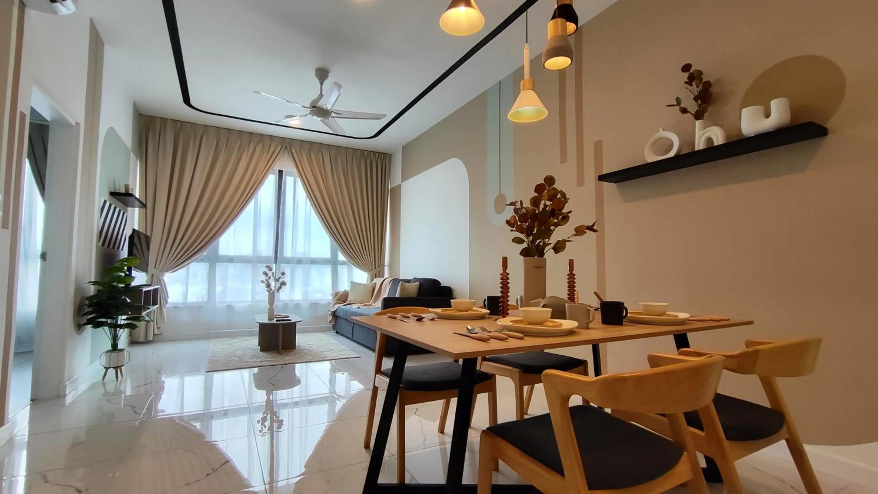 Living room in Cubic Botanical Suites Bangsar South by HomeBrickz