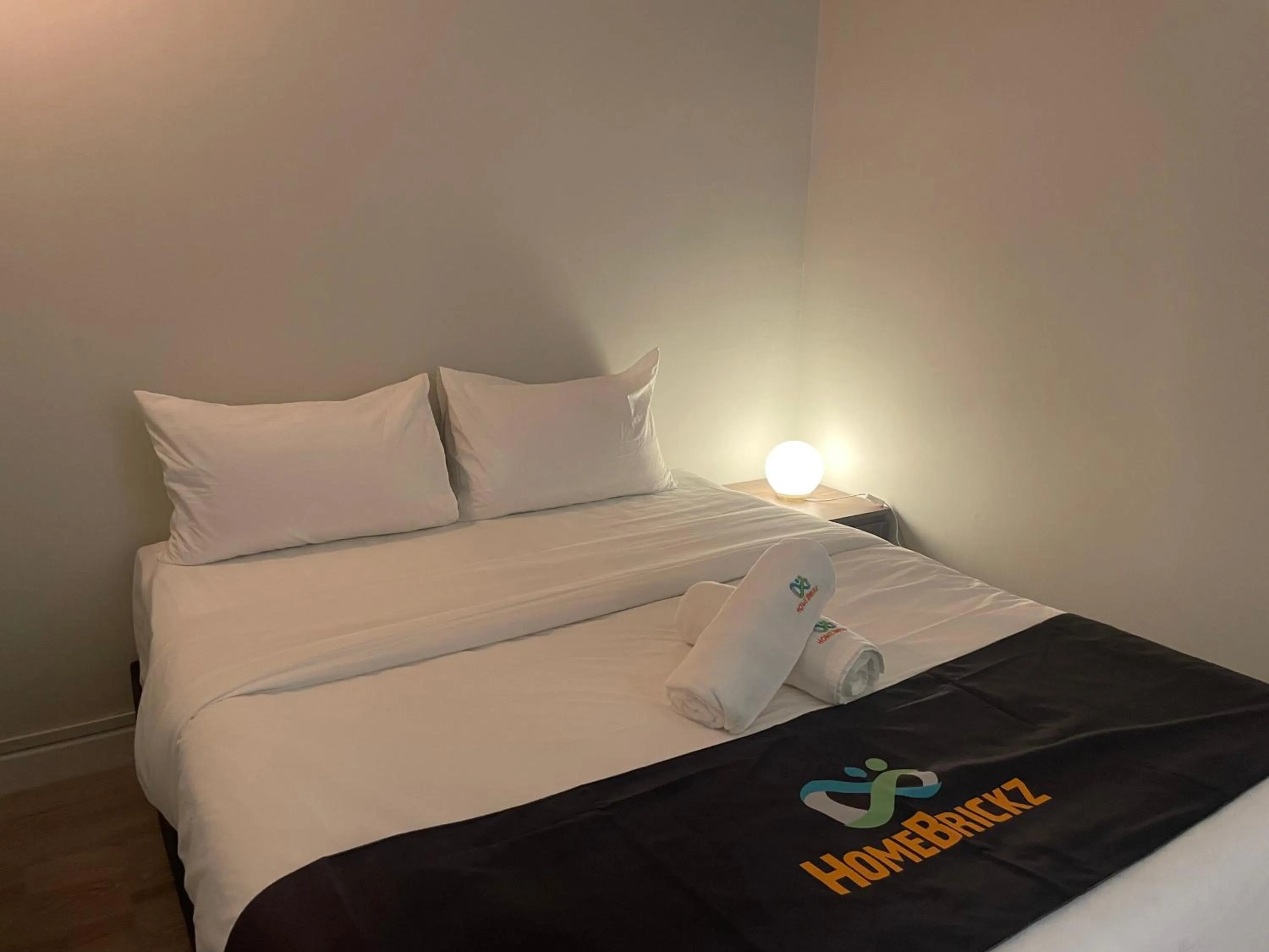 Bedroom, Bed in Cubic Botanical Suites Bangsar South by HomeBrickz