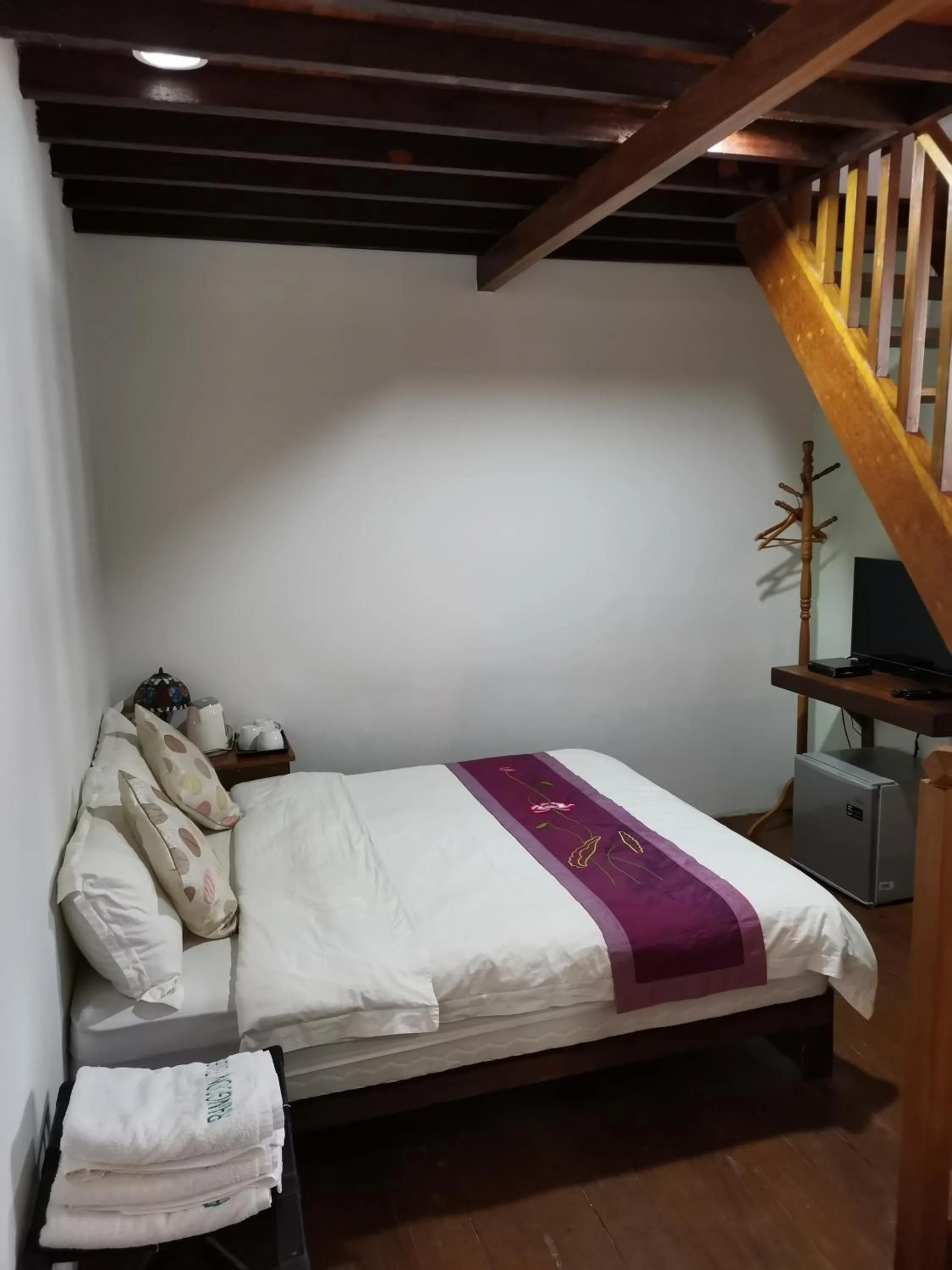 Bed in RANGOON RESIDENCES +