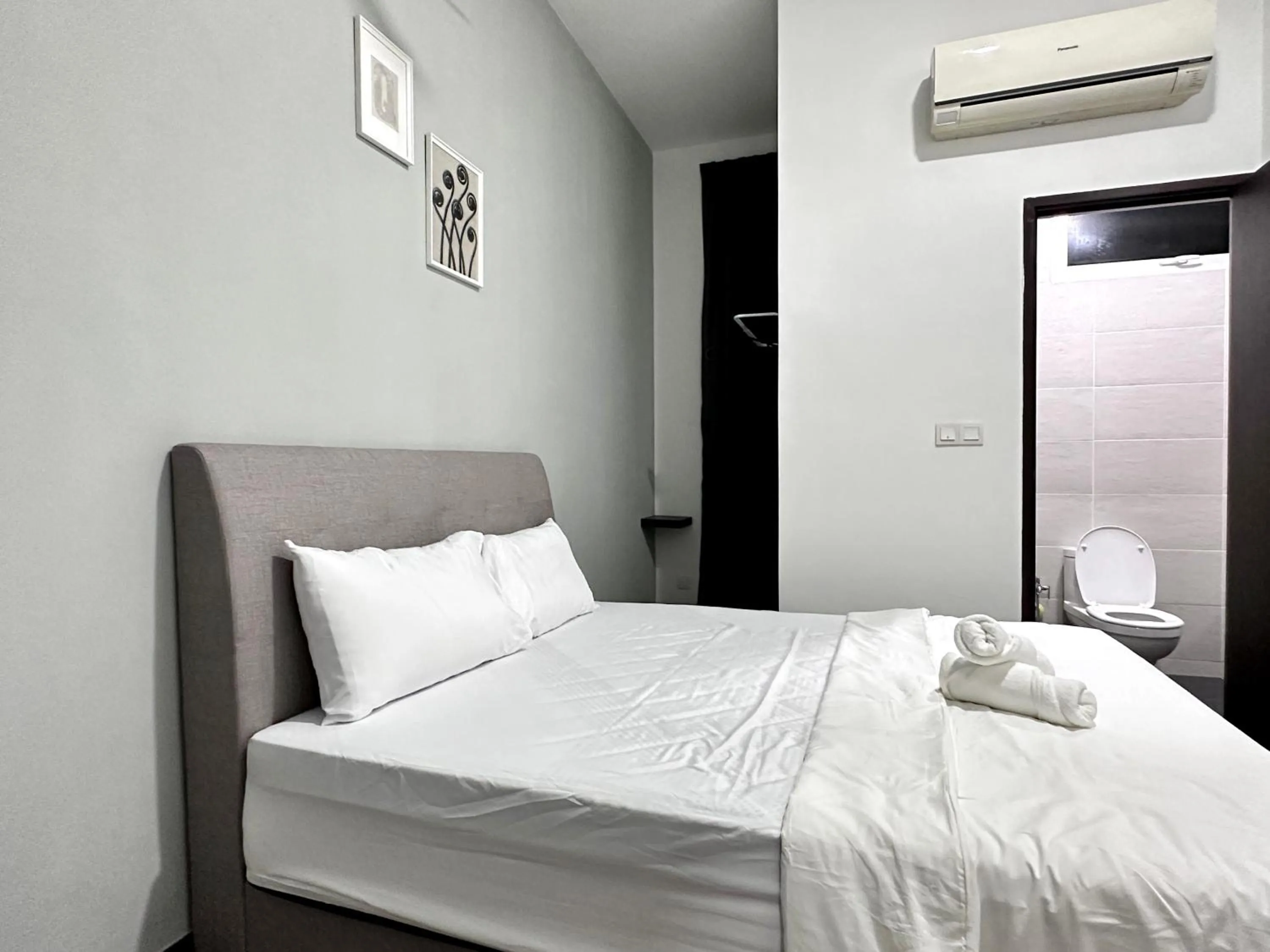 Bed in Queen’s Villa for 28Pax @Central of Penang