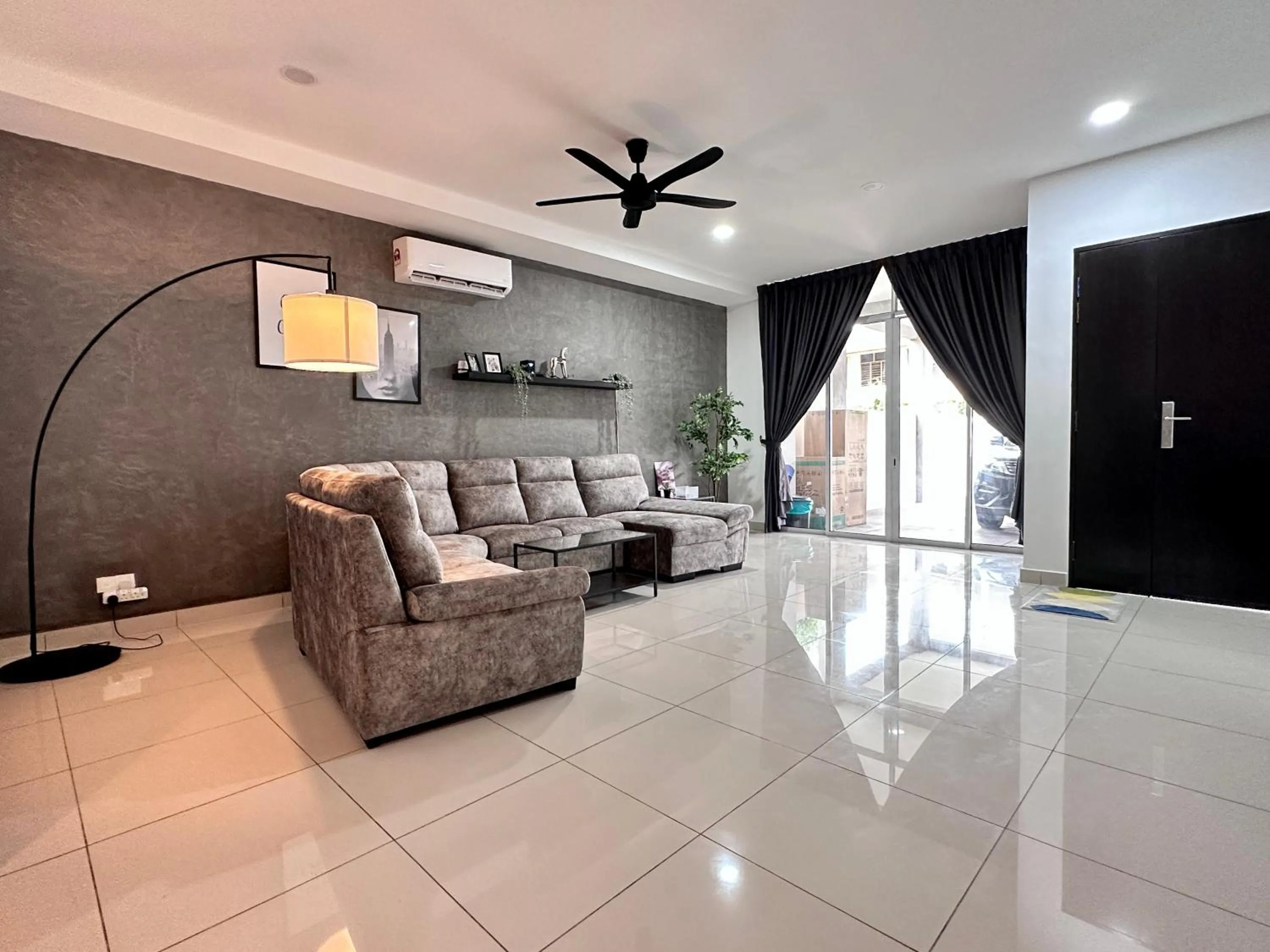 Queen’s Villa for 28Pax @Central of Penang