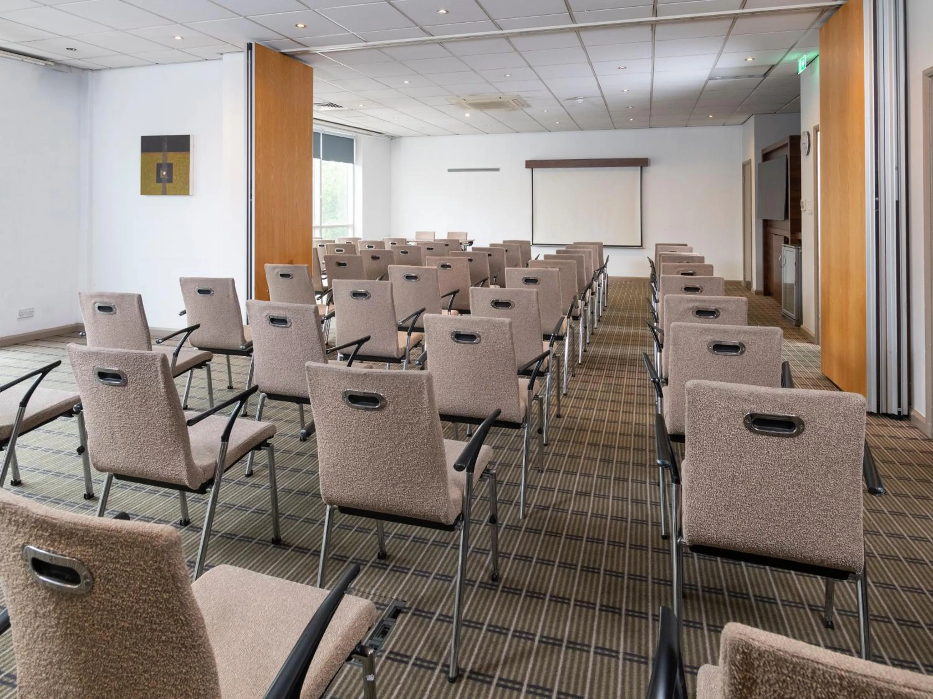 Meeting/conference room in Holiday Inn Express London Greenwich by IHG