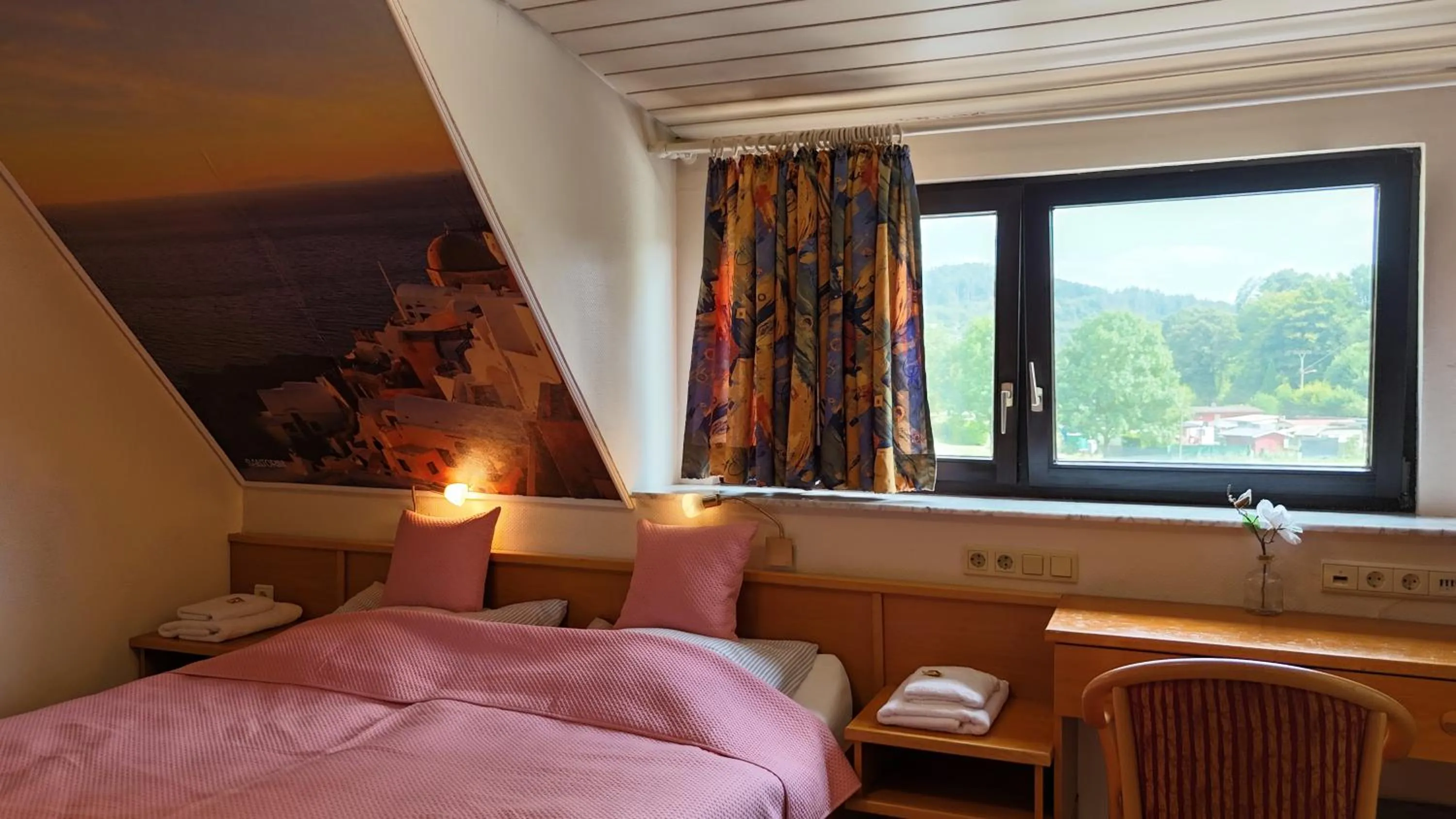 Bed in Hotel Strand-Café