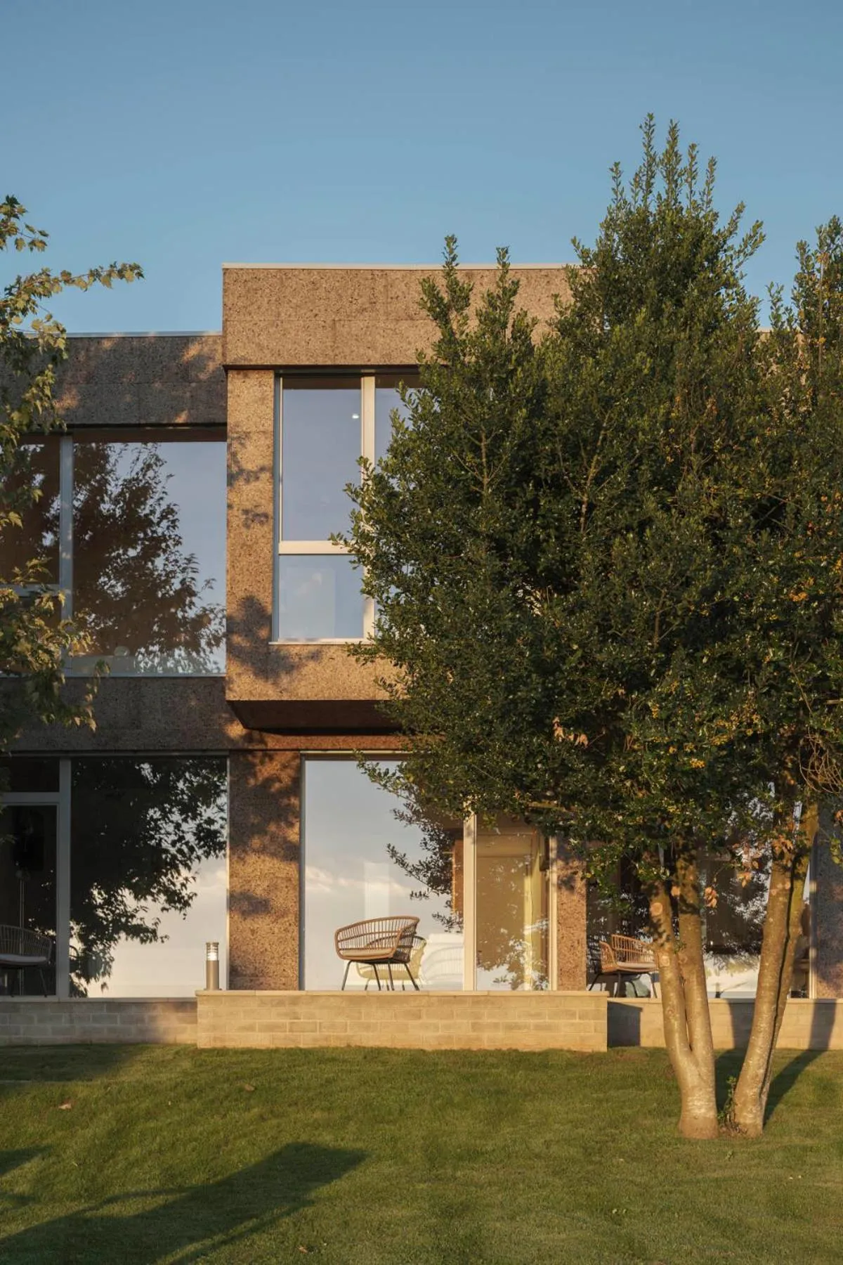 Property building in Hotel Amiuka