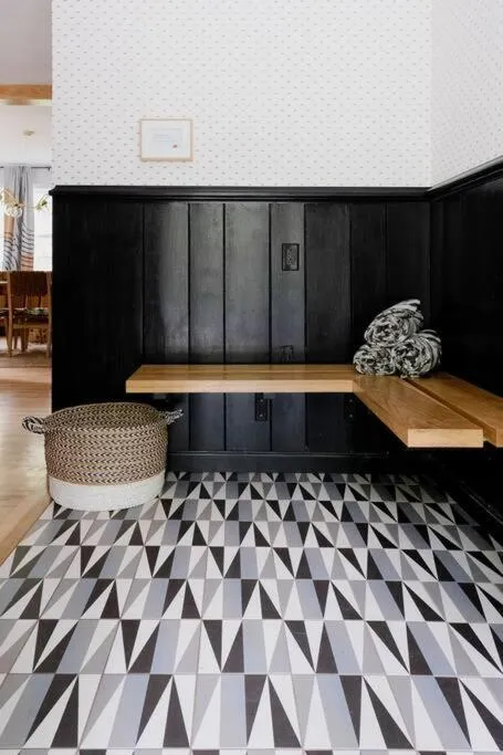 kitchen, Bed in The Norsdale plus CMYK Motel on 10 acres in Phoenicia