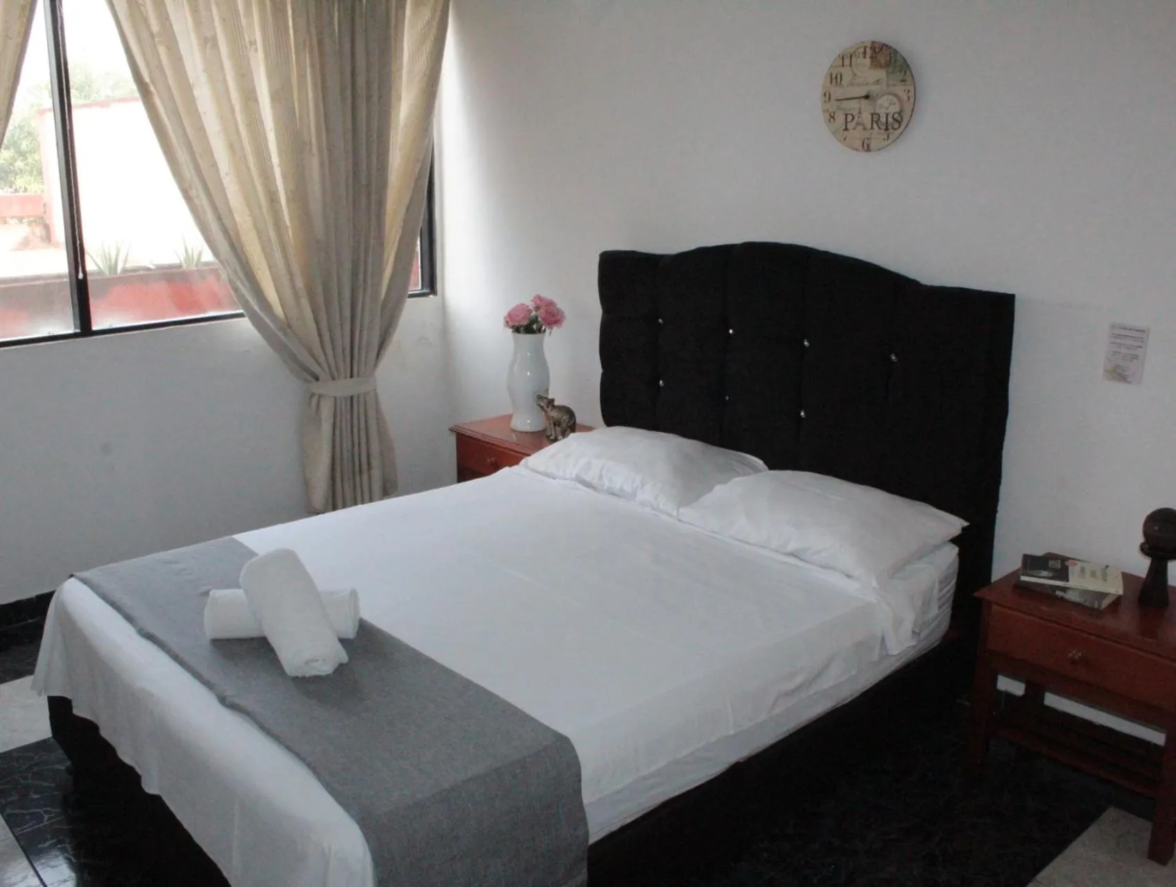 Photo of the whole room, Bed in HOTEL DINASTIA REAL NEIVA