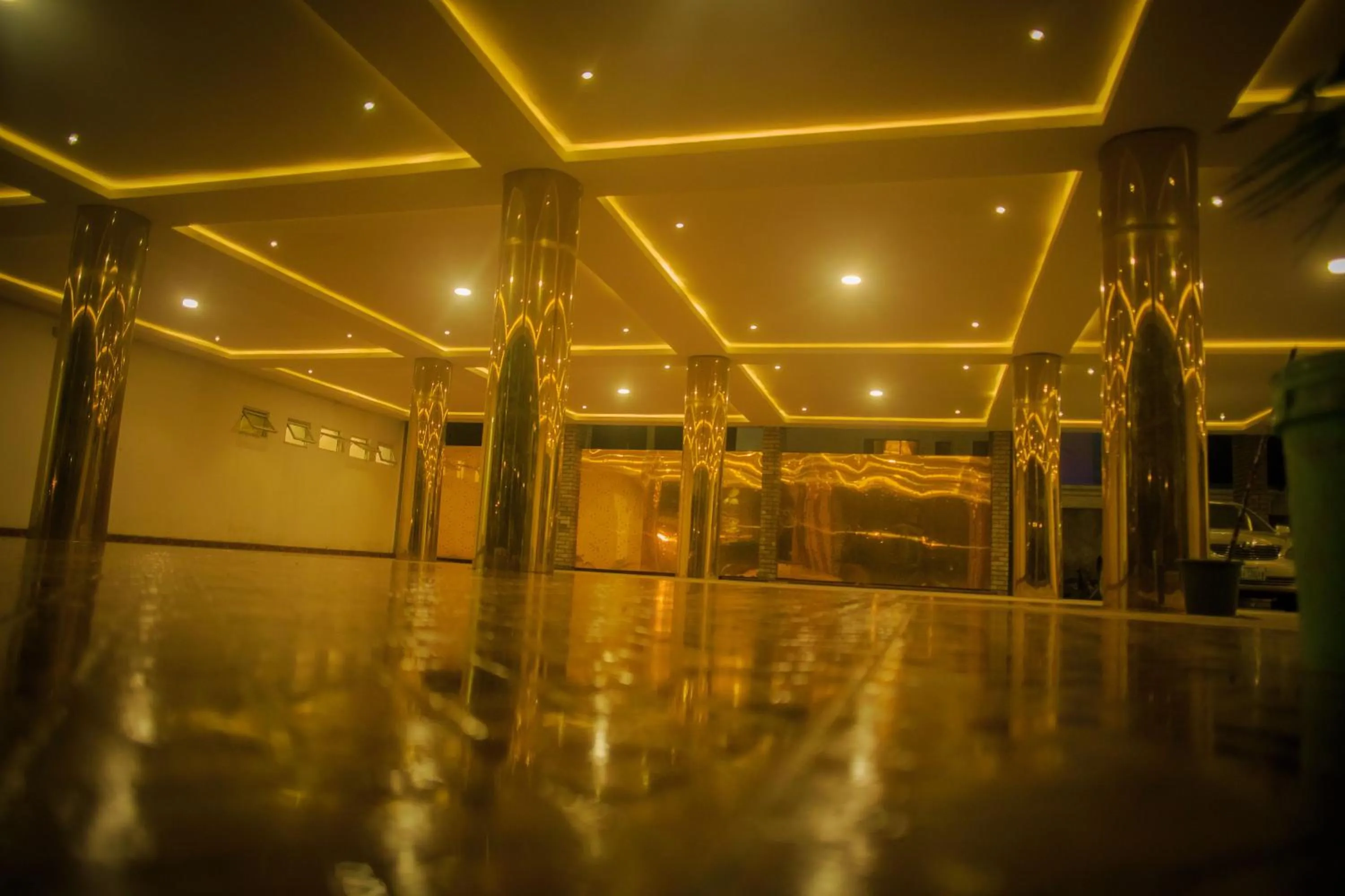 Parking in Portland Resort Hotel