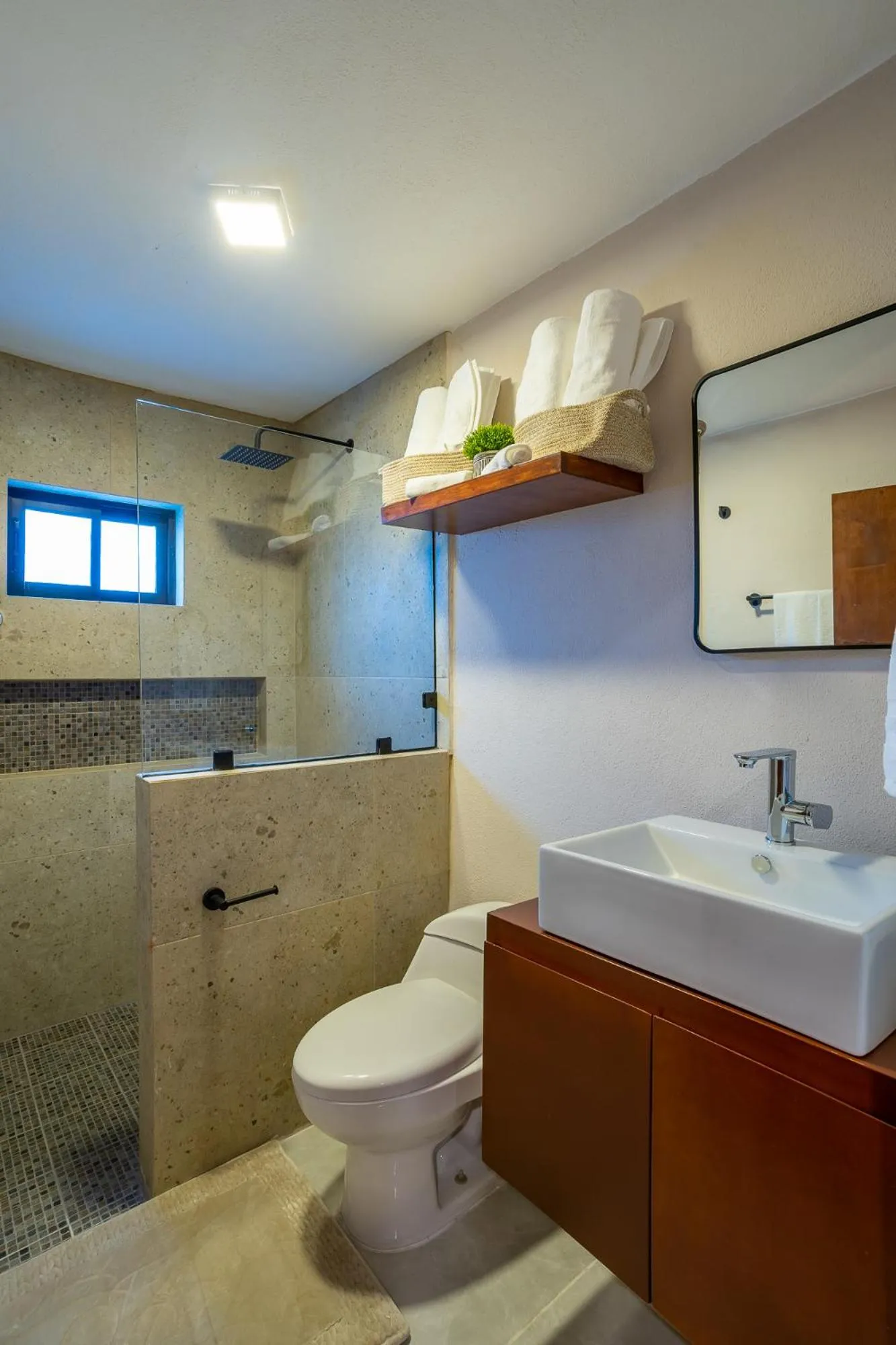 Shower in Casa Madero La Paz