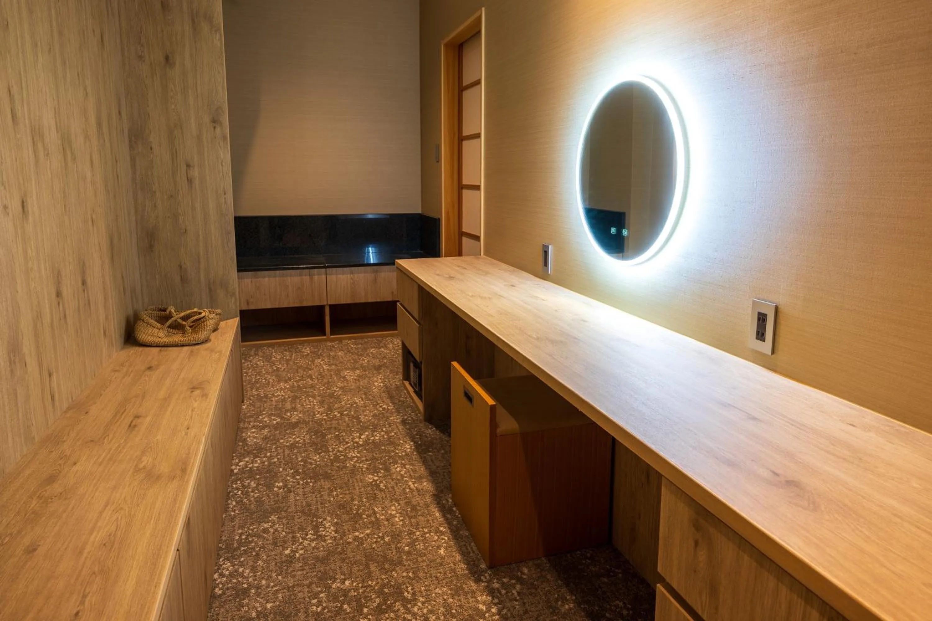 wardrobe in Kinnotake Tonosawa (Adult Only)