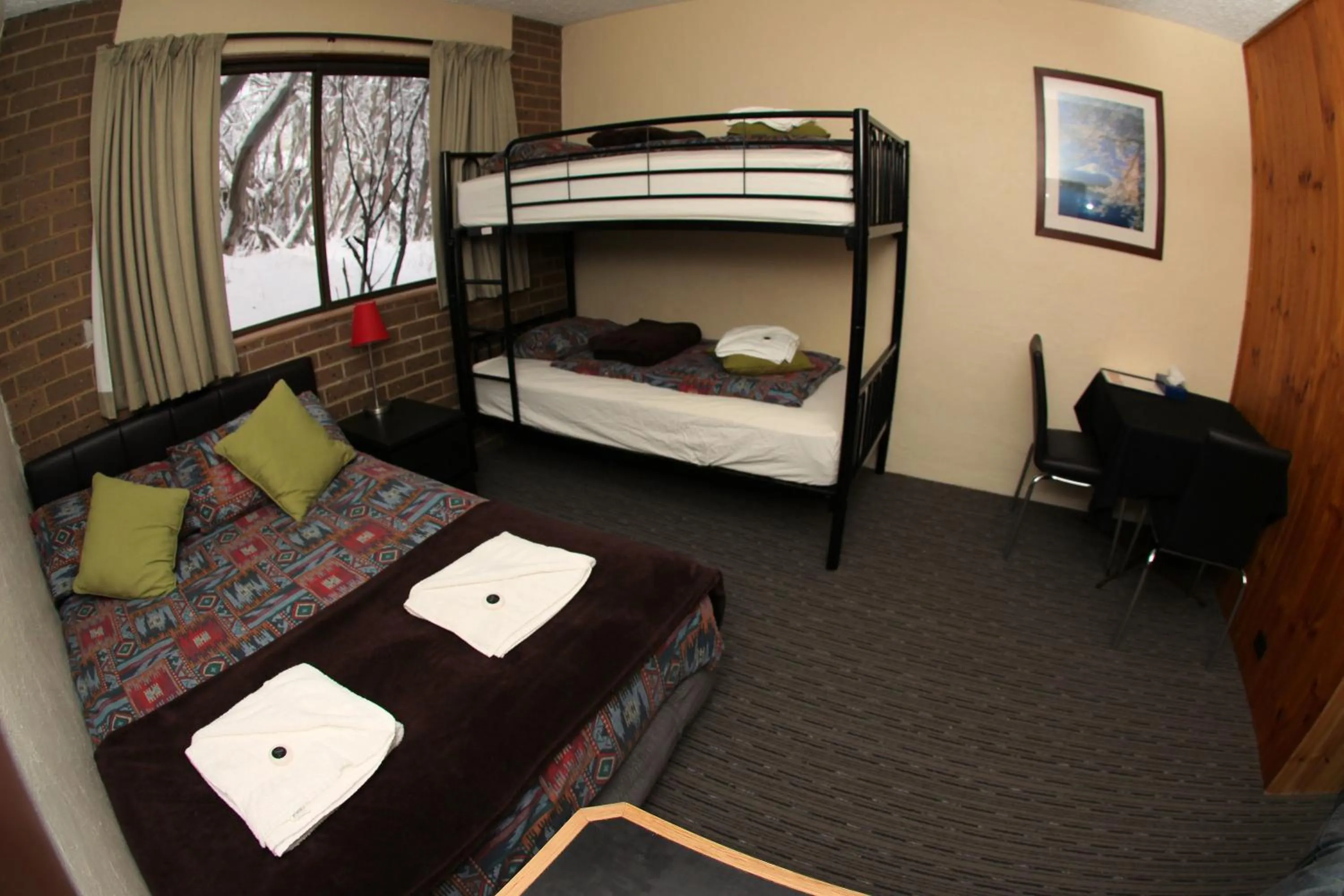 Bed in Alpine Retreat Mt Buller