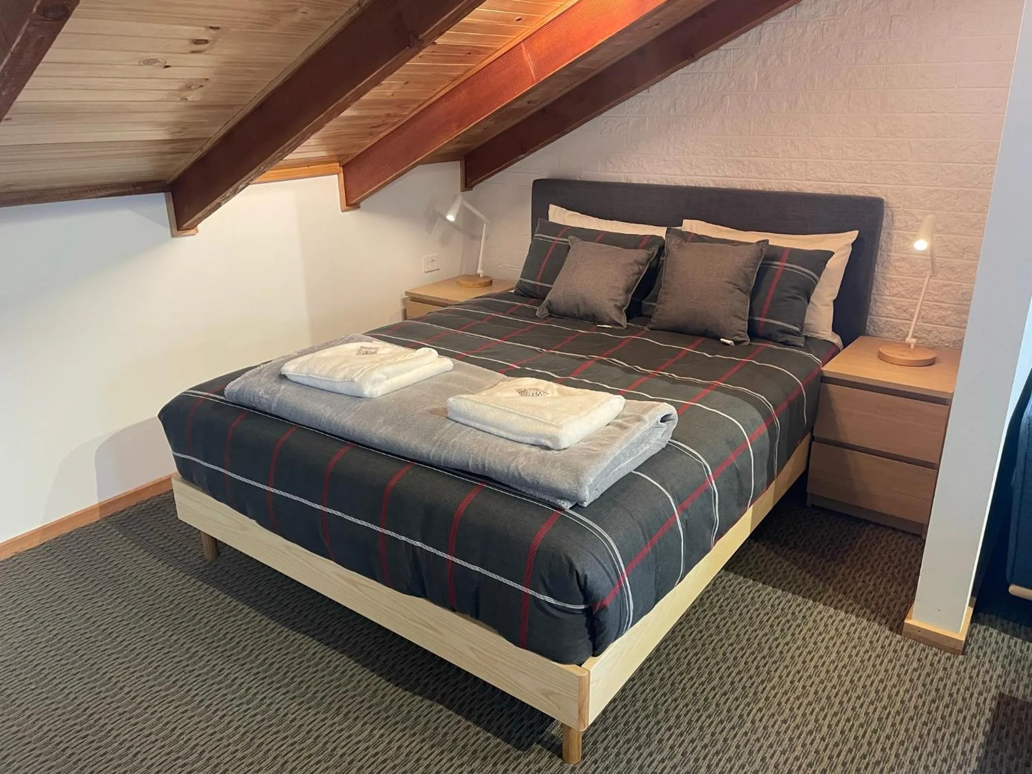 Bed in Alpine Retreat Mt Buller