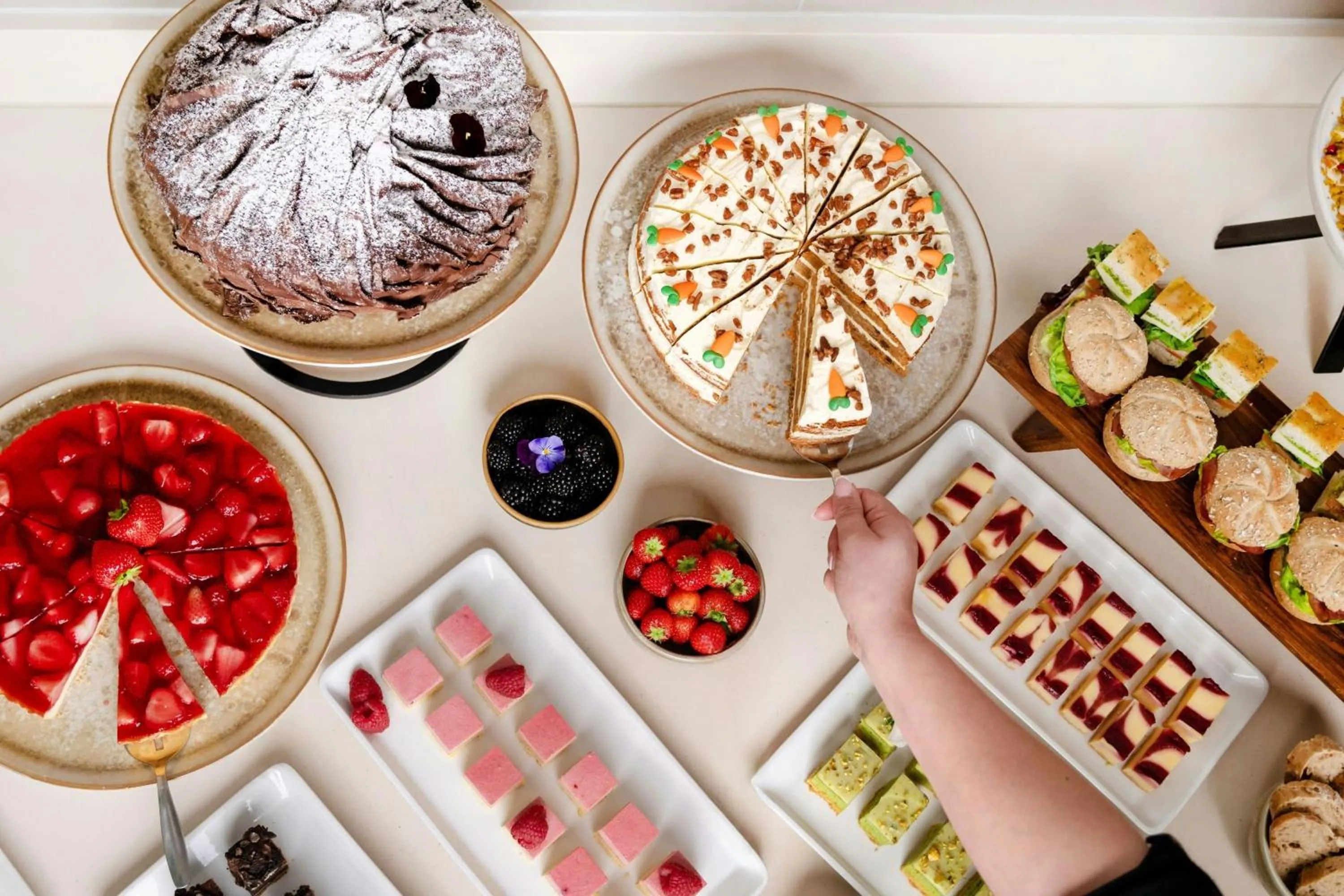 Restaurant/places to eat in Sheraton Amsterdam Airport Hotel and Conference Center