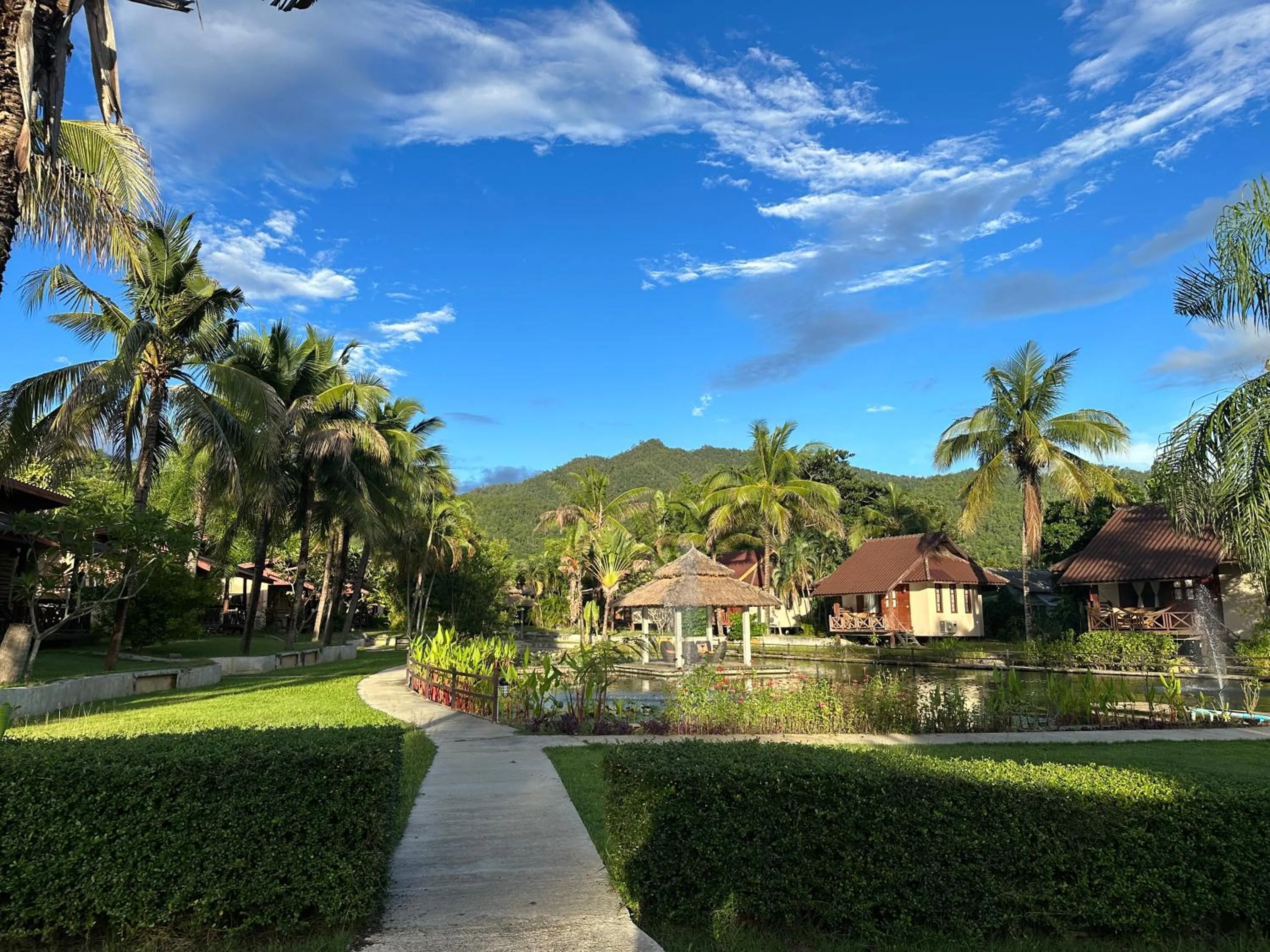 Property building in Pairadise Hotel