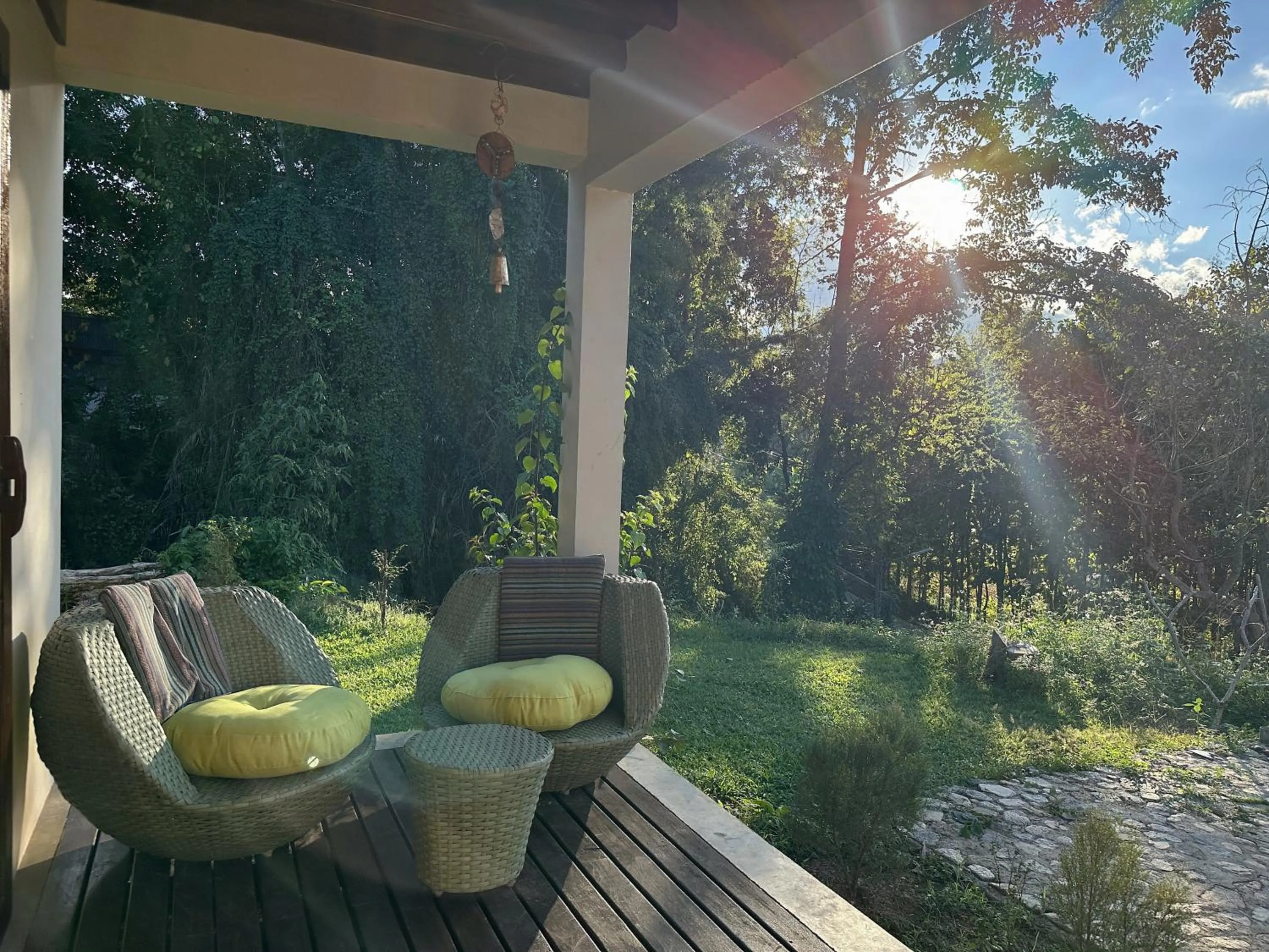 Day in Pairadise Hotel